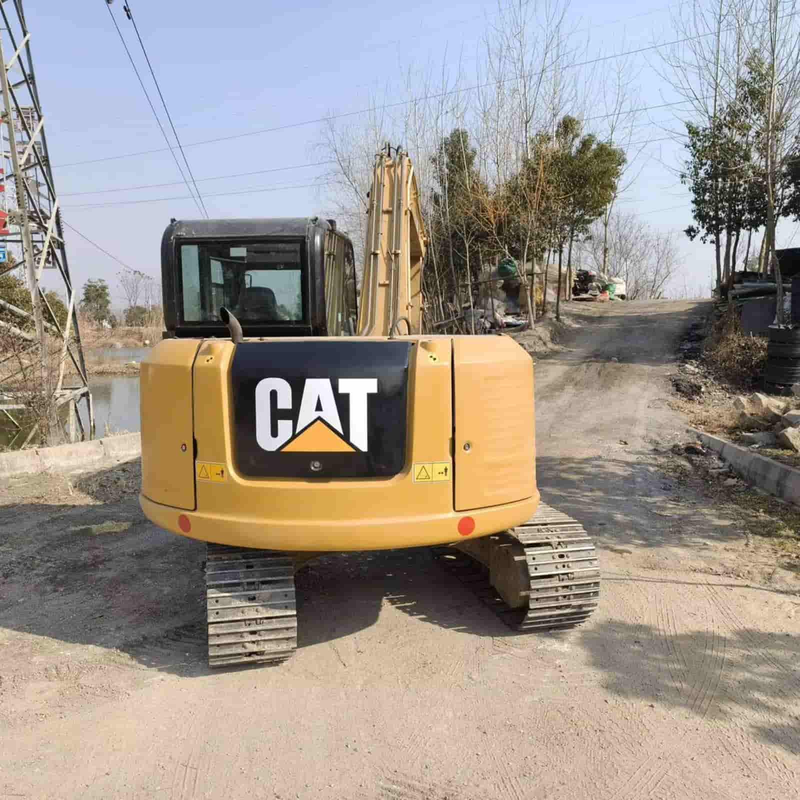 CAT 30700 Excavator