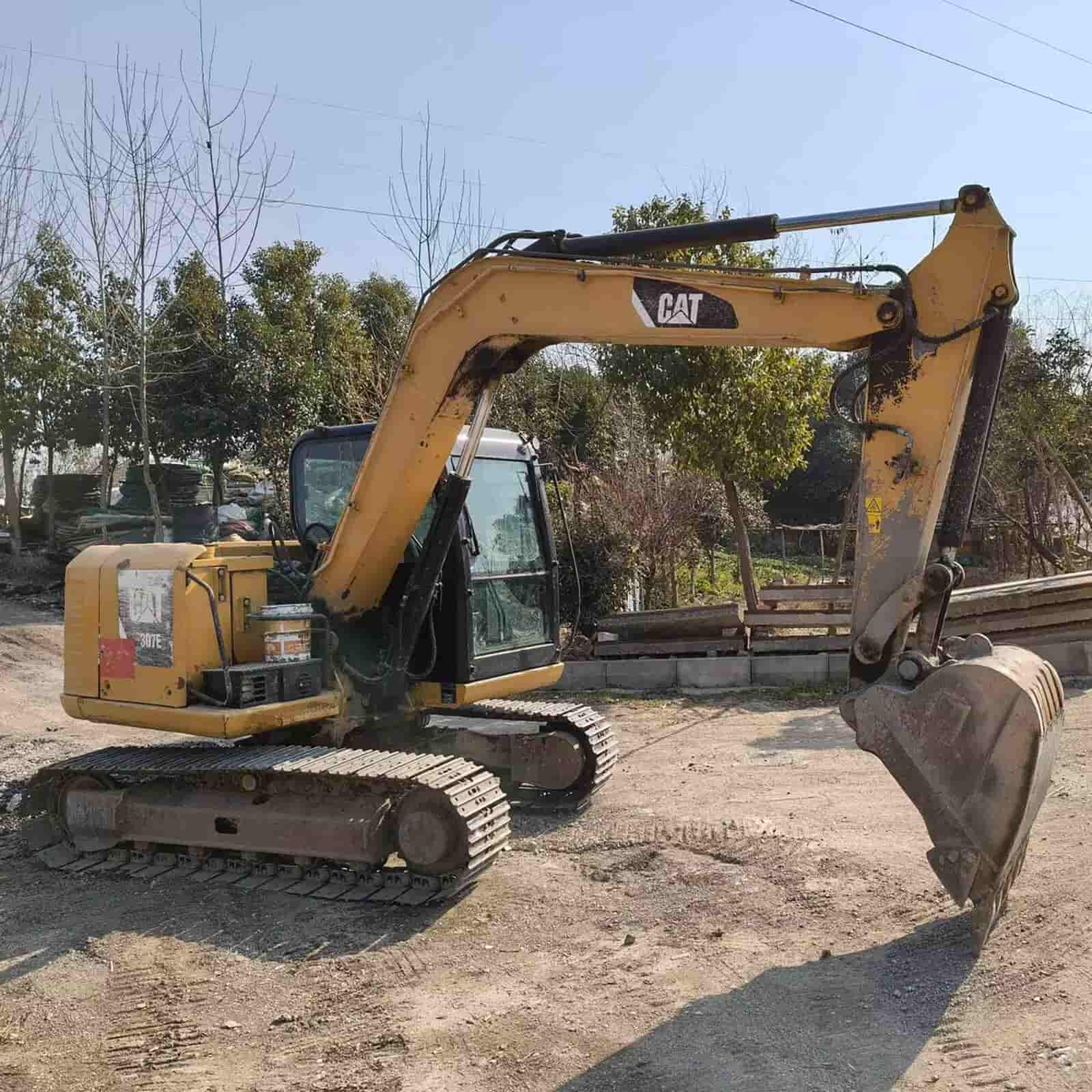 CAT 30700 Excavator