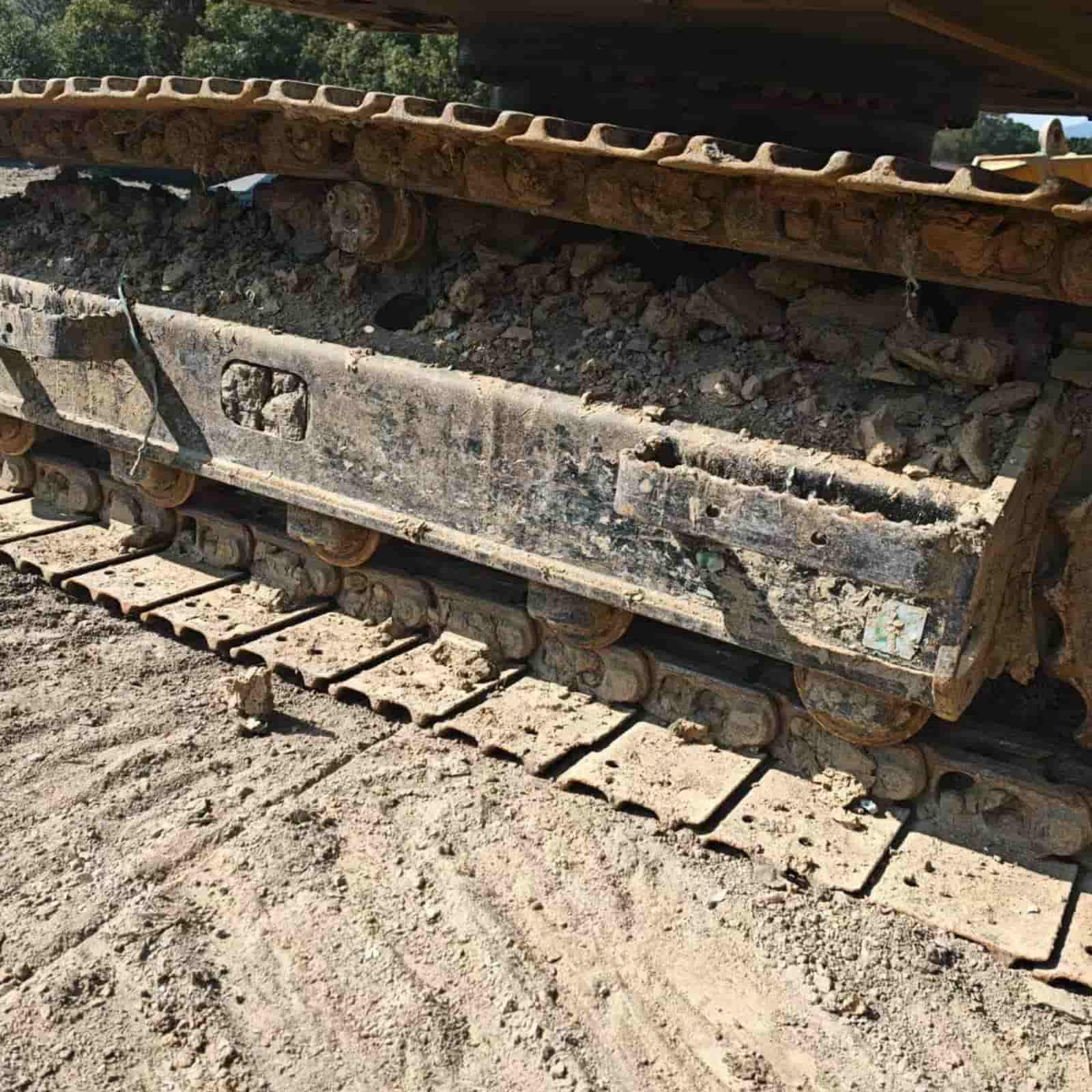 318 HOURS CAT 307.5 Excavator