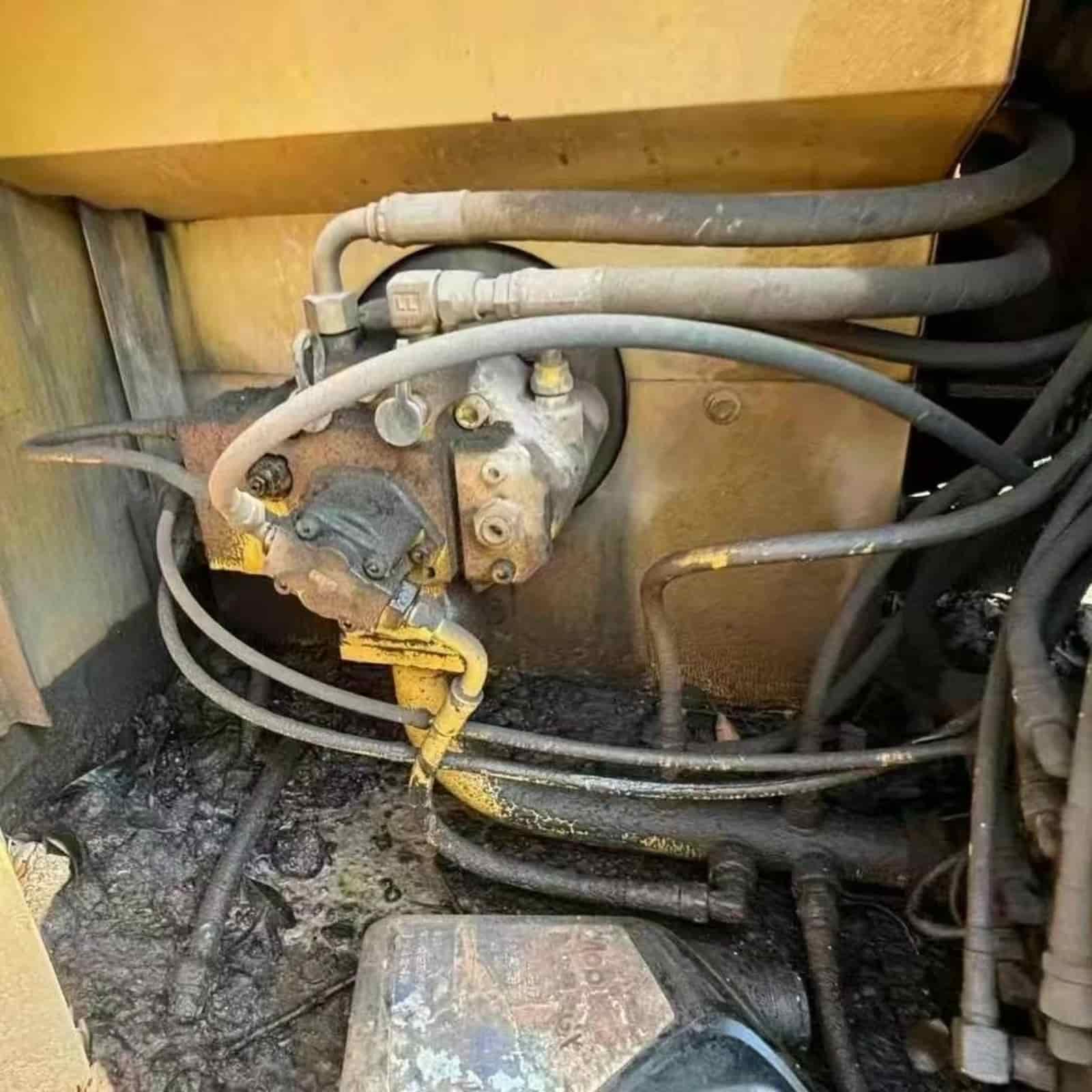 CAT 307V Excavator