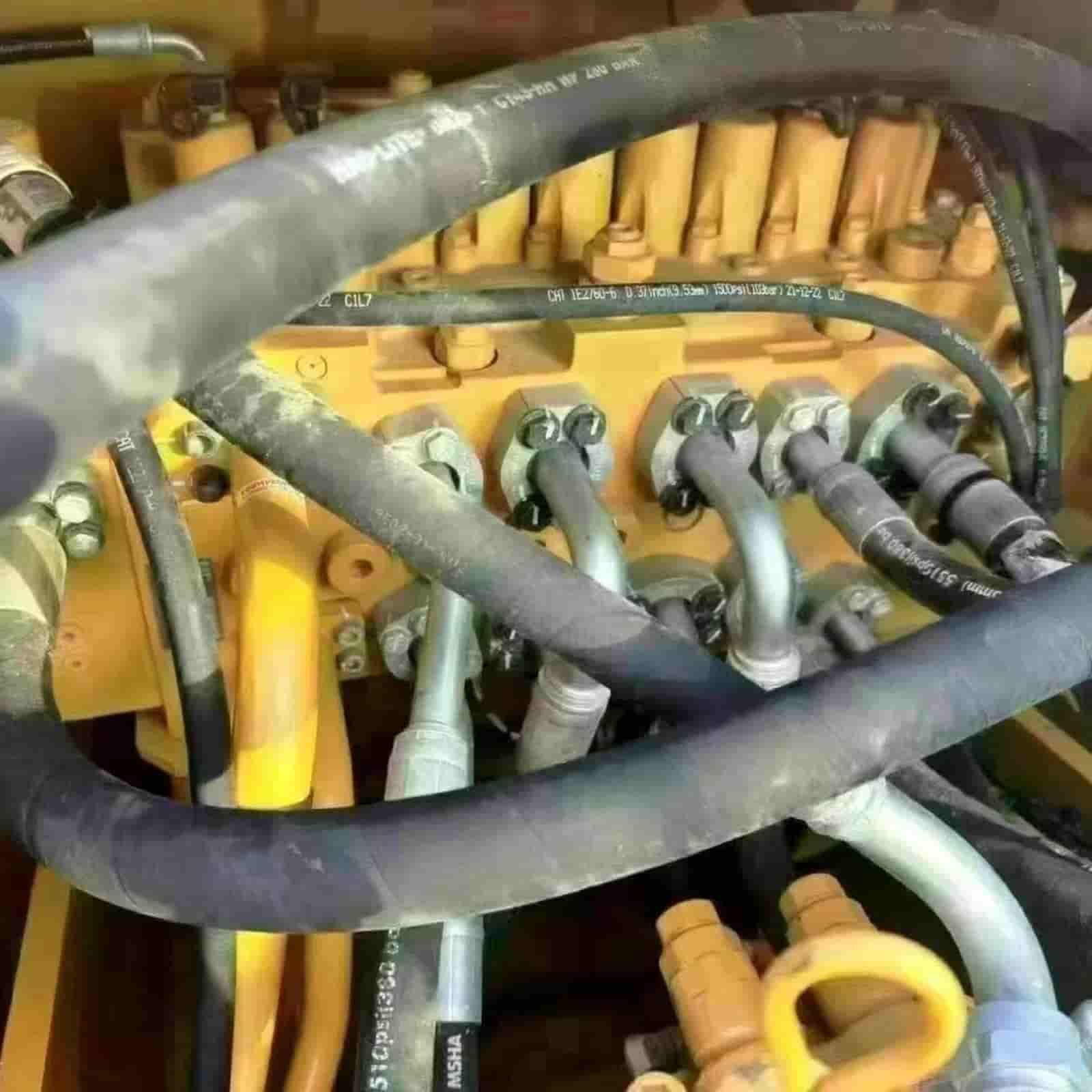 400 HOURS CAT 320GC Excavator