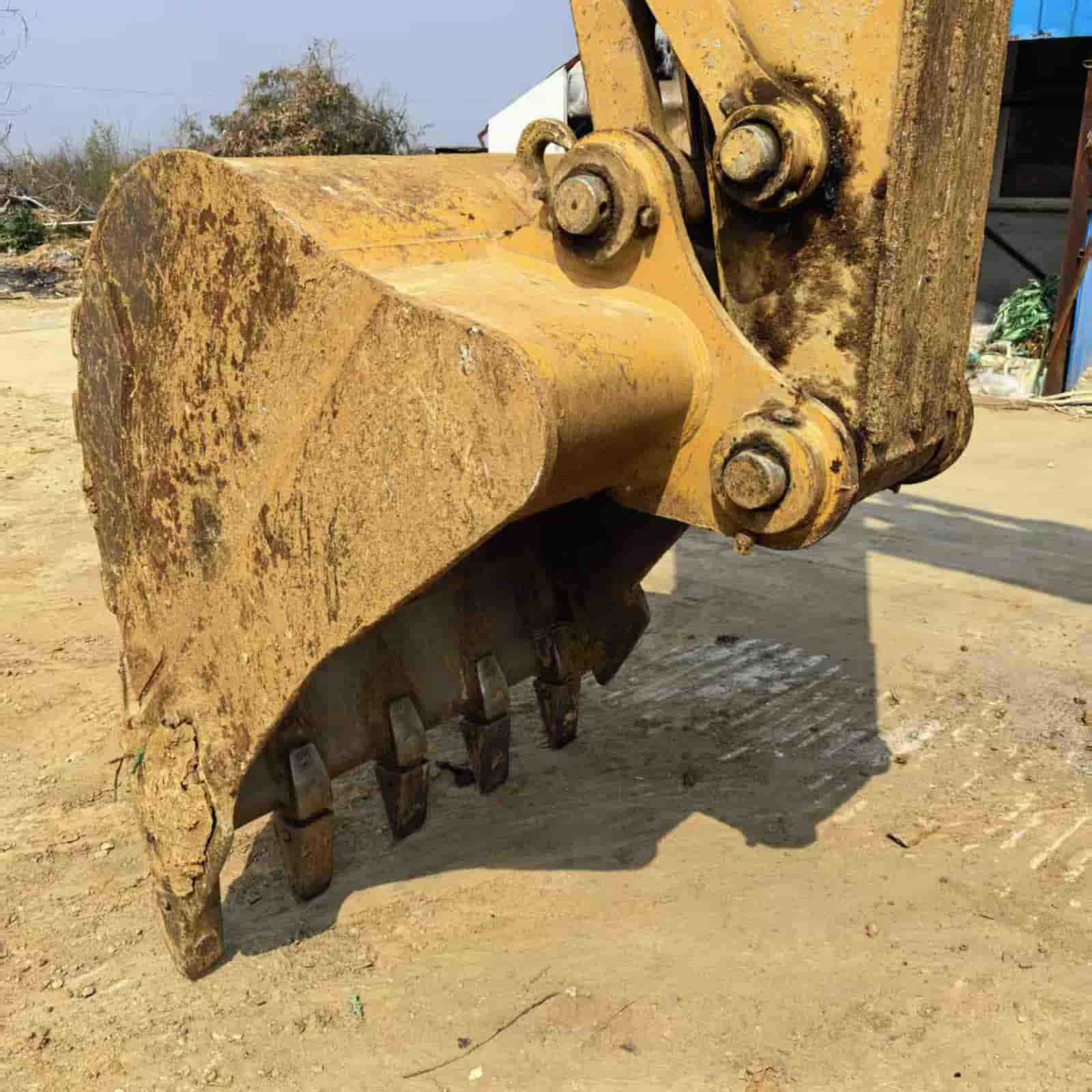 CAT 323GX Excavator