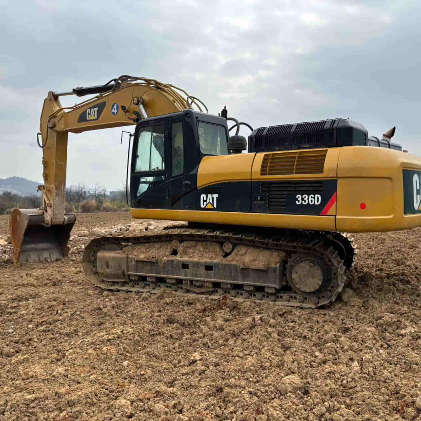 7200 HOURS CAT 336D Excavator