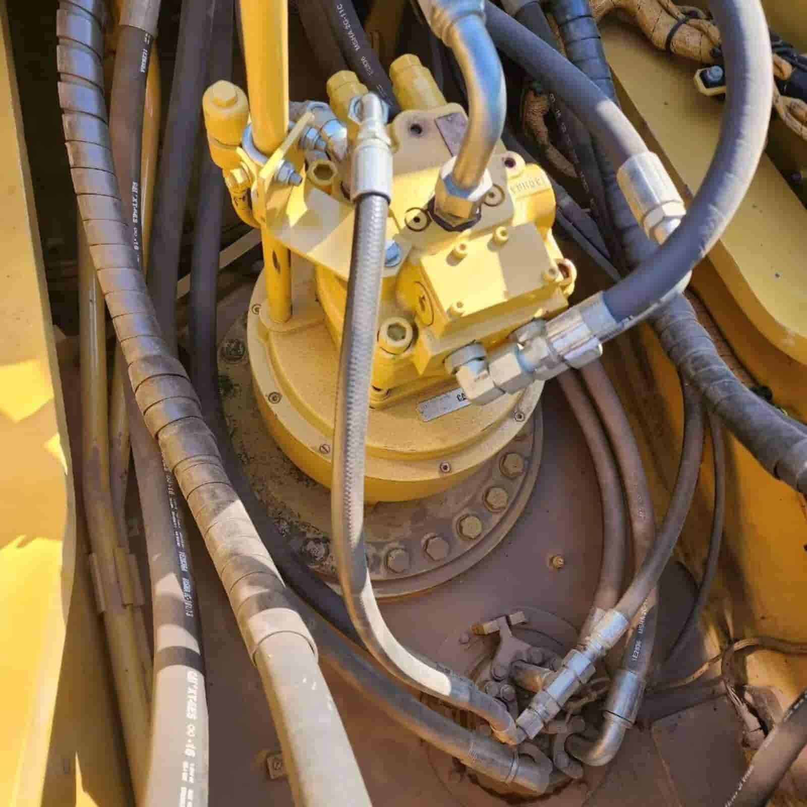 4200 HOURS CAT 336 Excavator