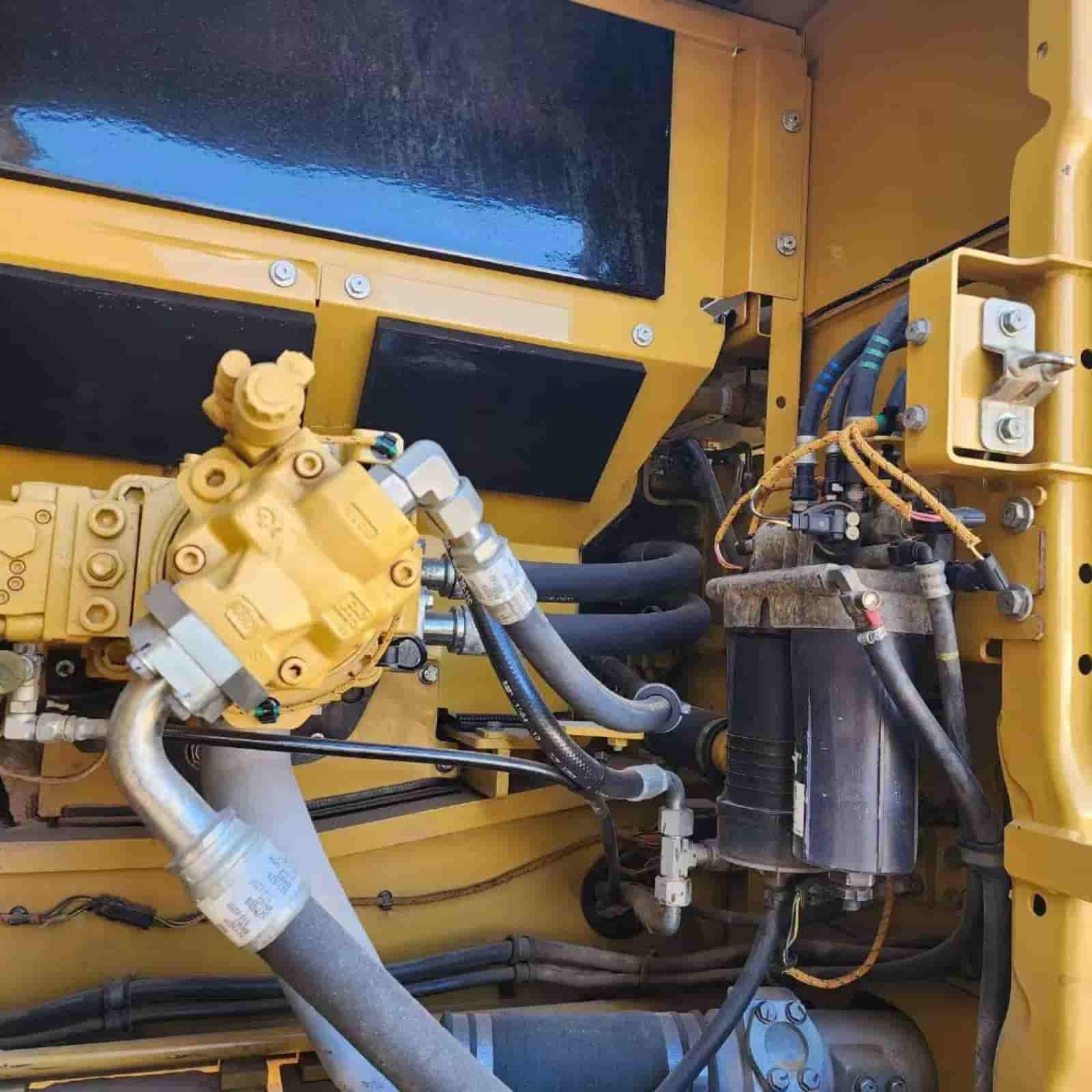 1211 HOURS CAT 336 Excavator