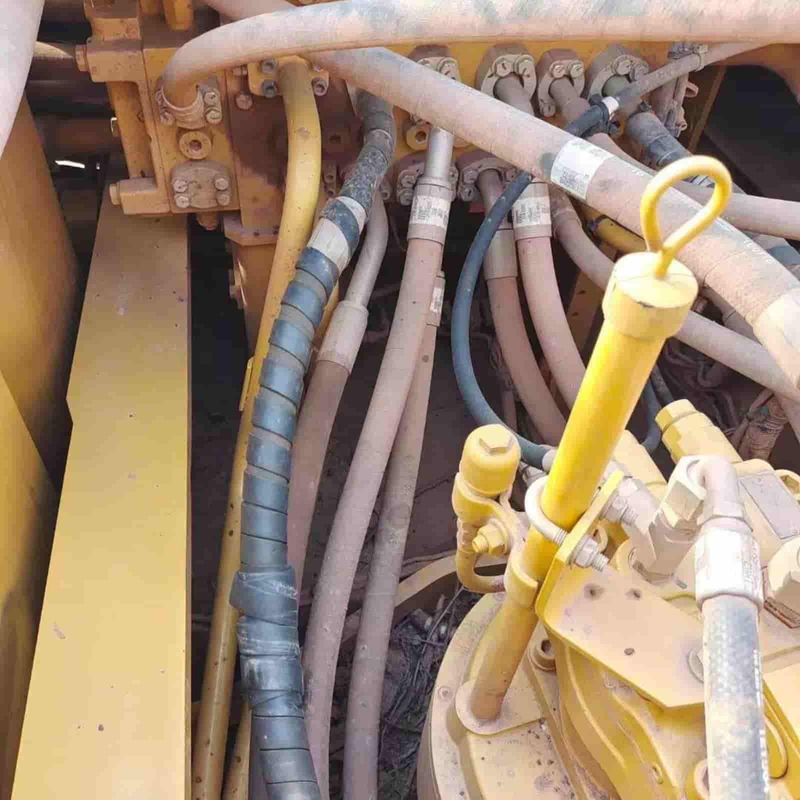 1224 HOURS CAT 349 Excavator