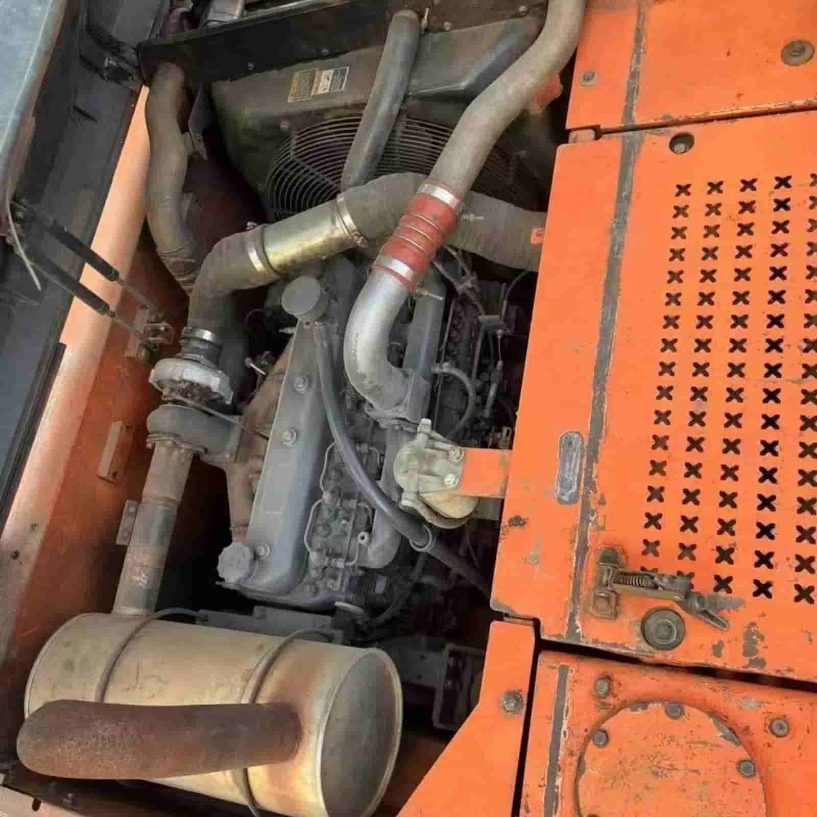 DOOSAN DX225-7 Excavator