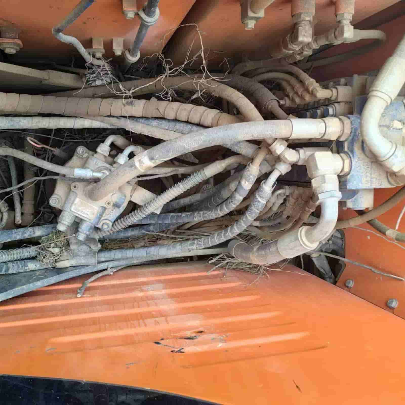 1211 HOURS DOOSAN dx75-9cplus Excavator