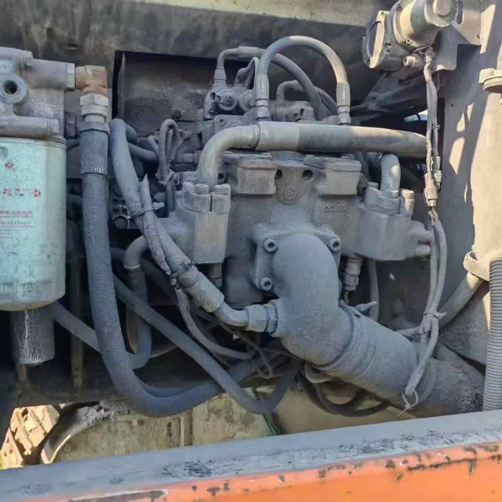 HITACHI 230-6 Excavator