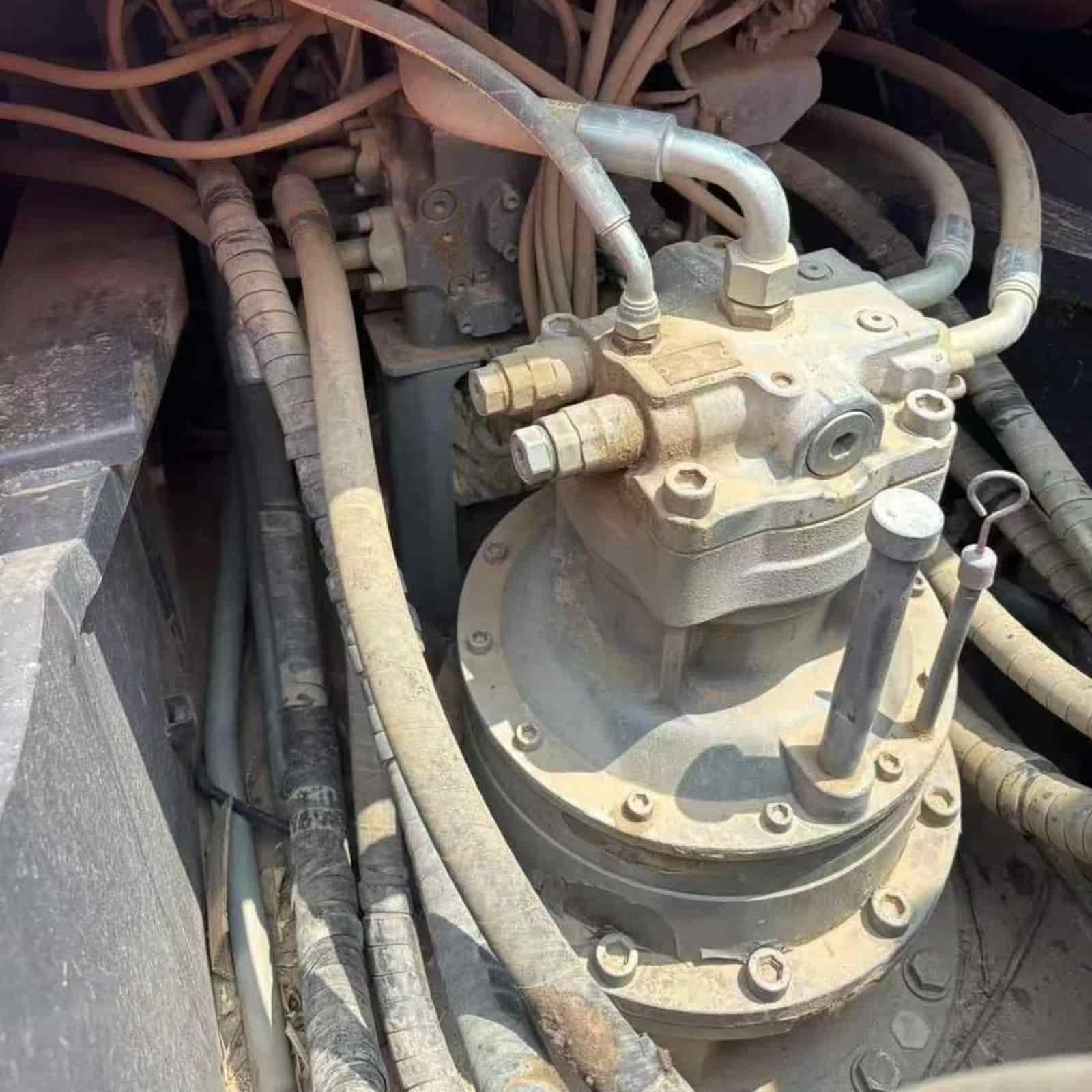 HITACHI 330-5G Excavator