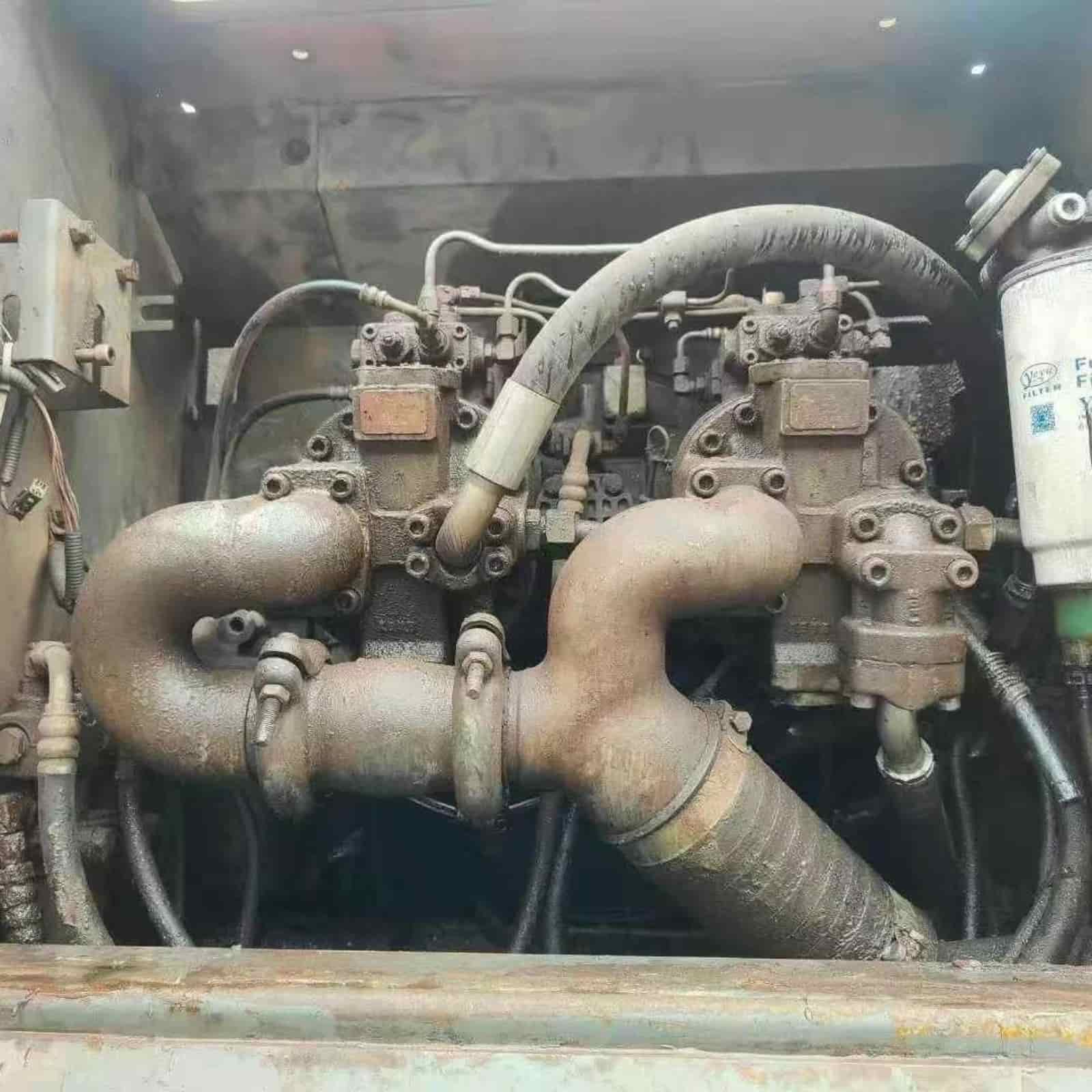 HITACHI 360-3G Excavator