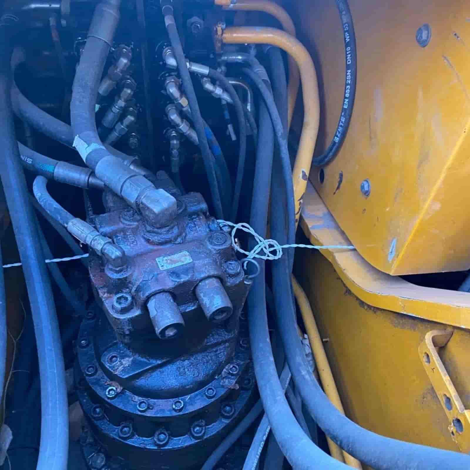 JCB 200 Crawler Excavator