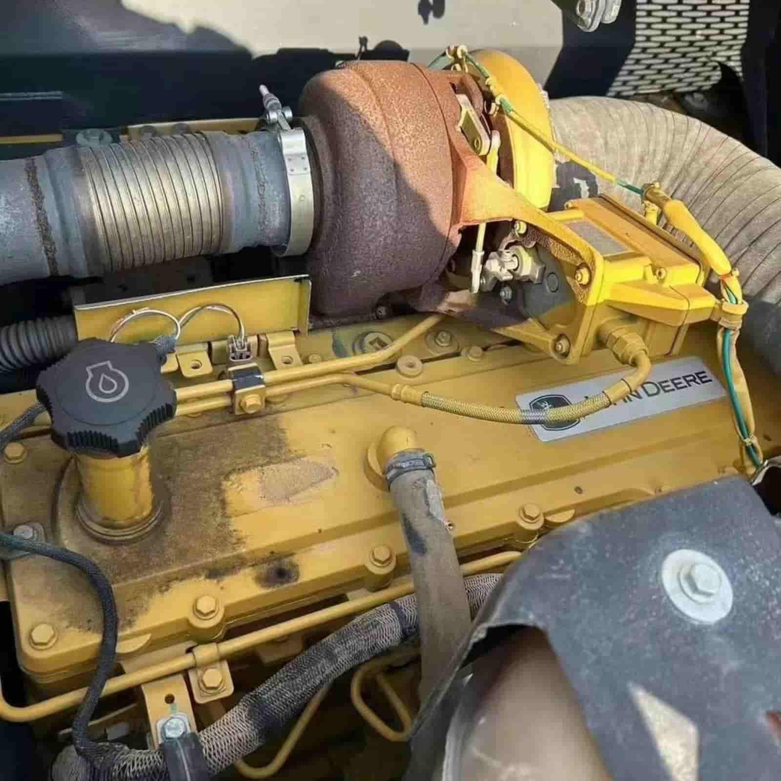 3000 HOURS JD 360 Crawler Excavator