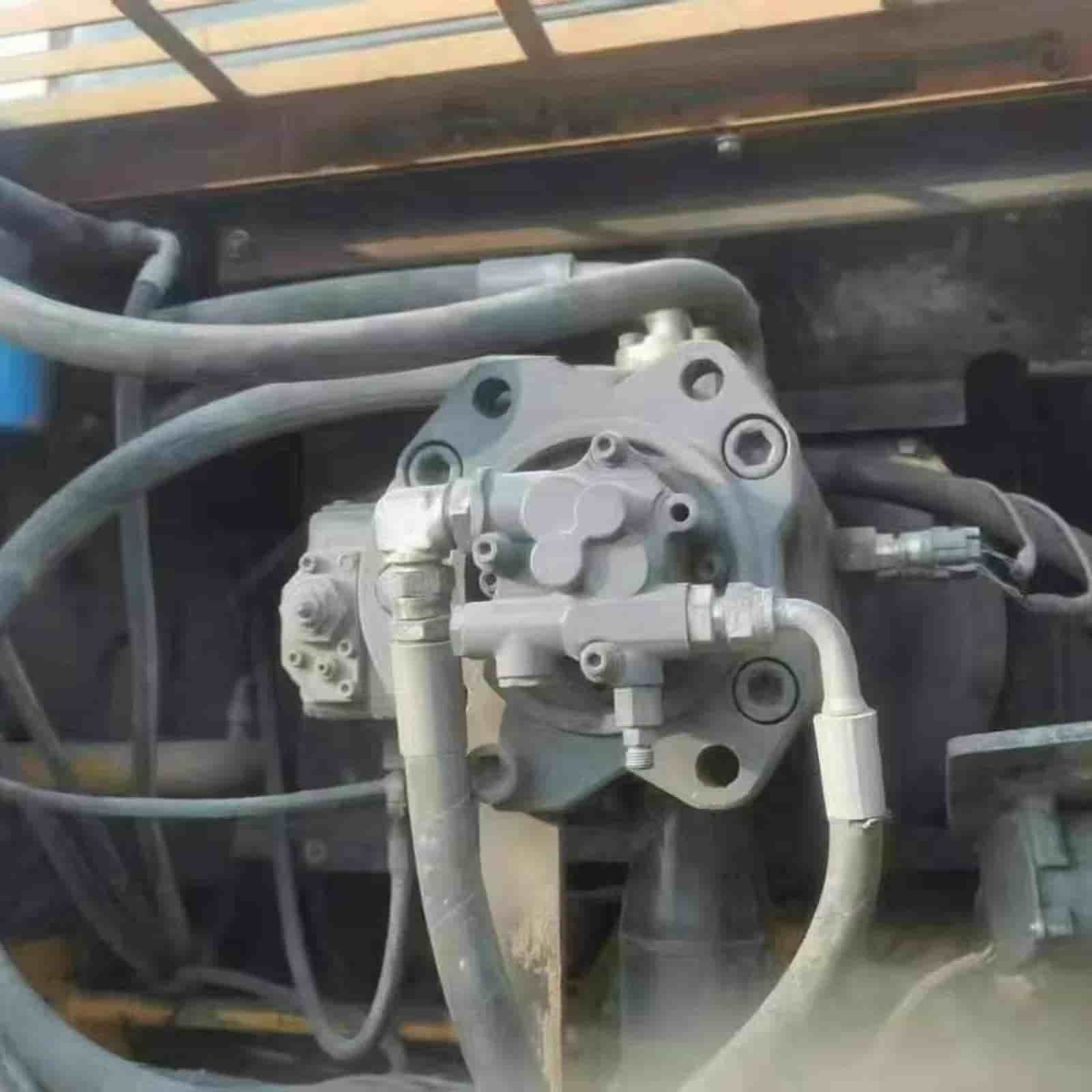 KATO 1023R Crawler Excavator