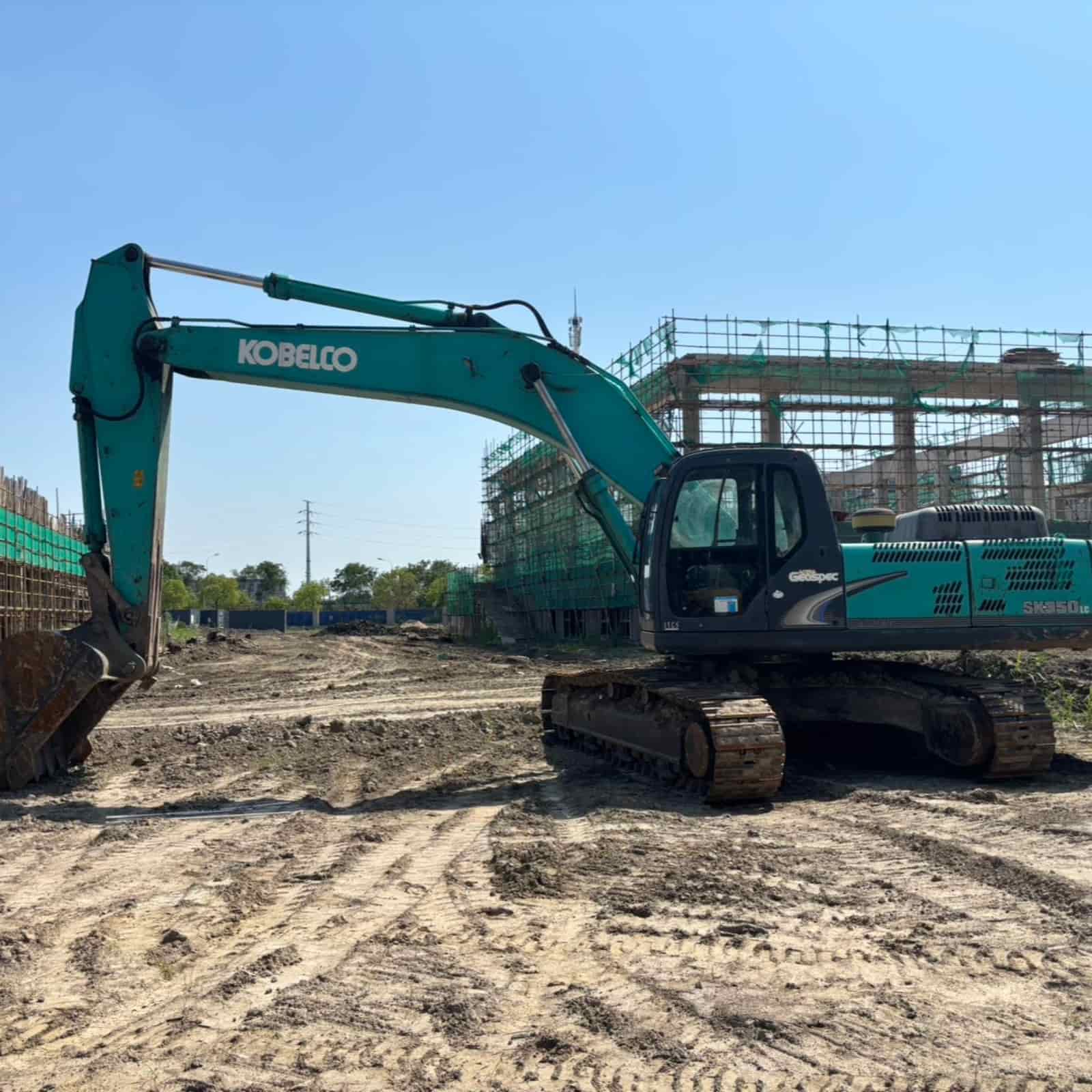 KOBELCO 350LC-8 Excavator