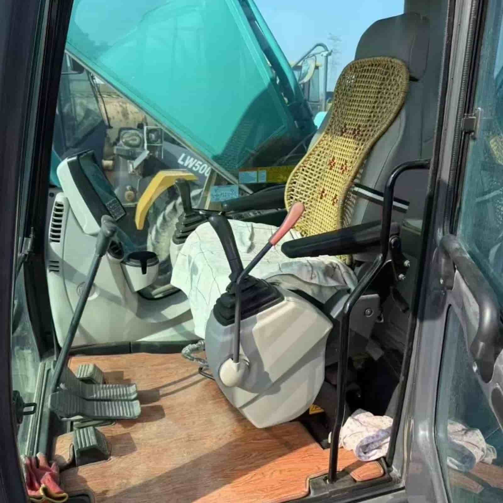 KOBELCO 350-10 Crawler Excavator