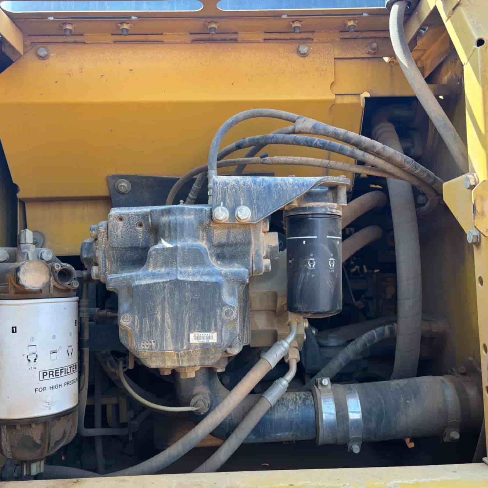 1511 HOURS KOMATSU 200MO Excavator
