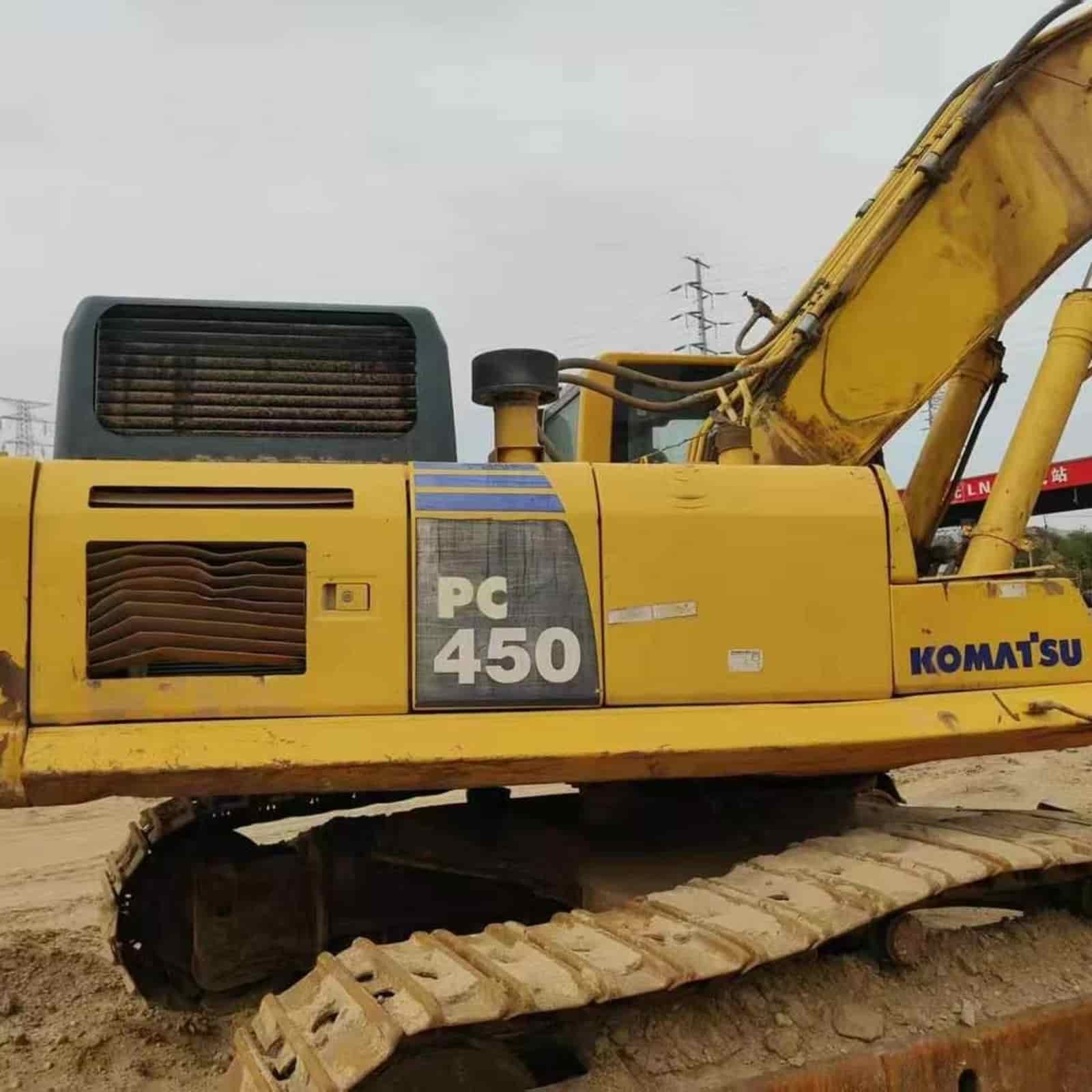 KOMATSU 450-8 Excavator