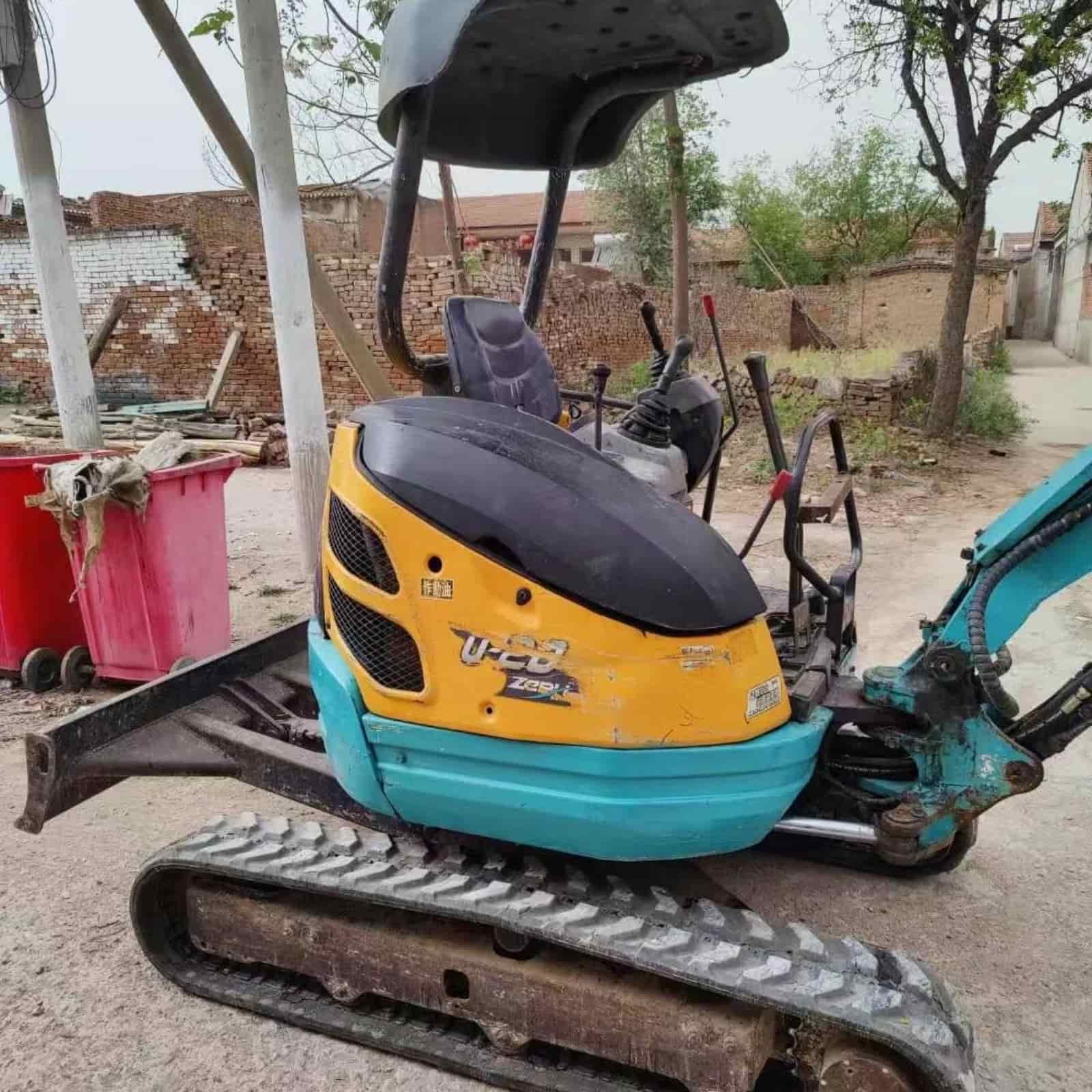 KUBOTA 20 Crawler Excavator