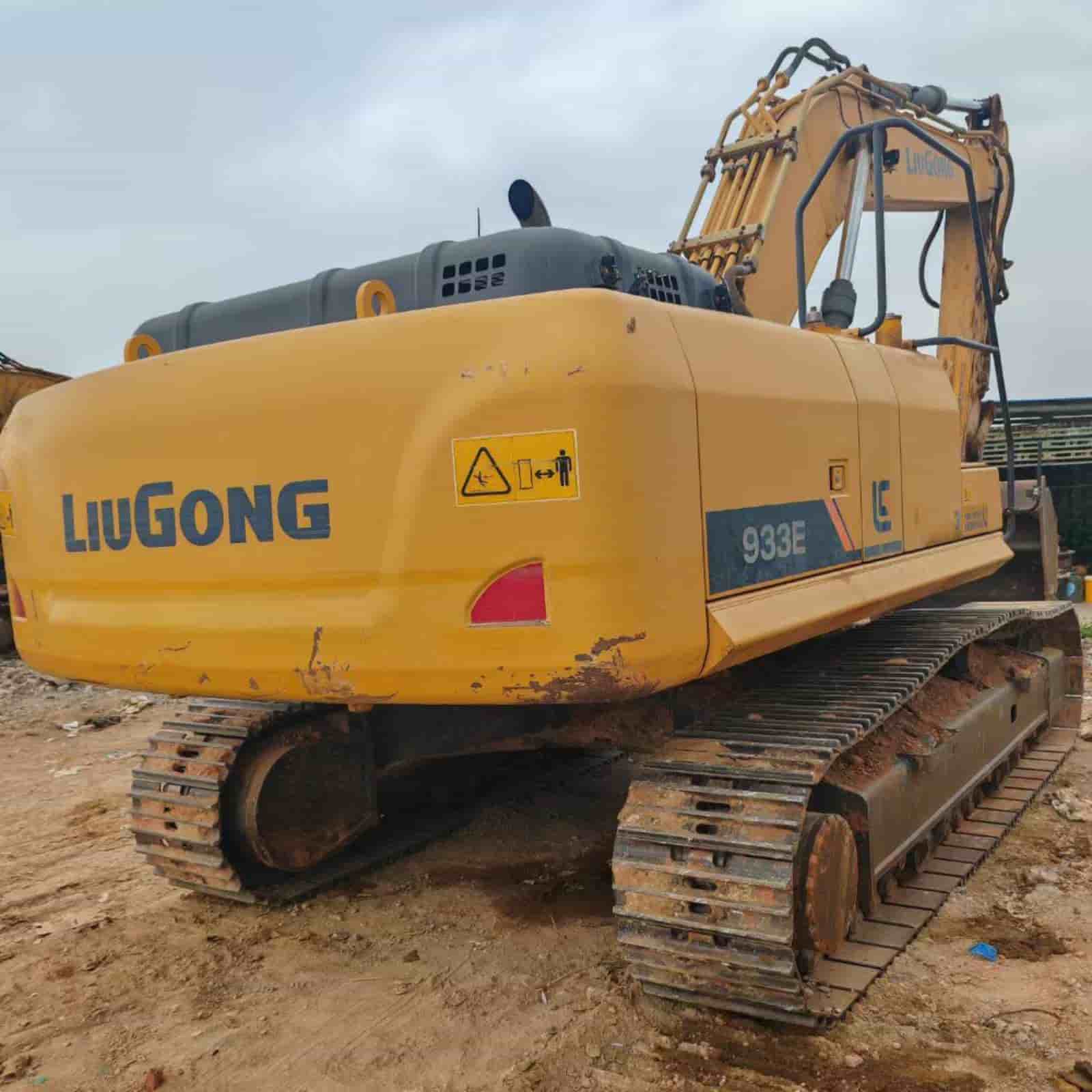 LiuGong 933 Excavator