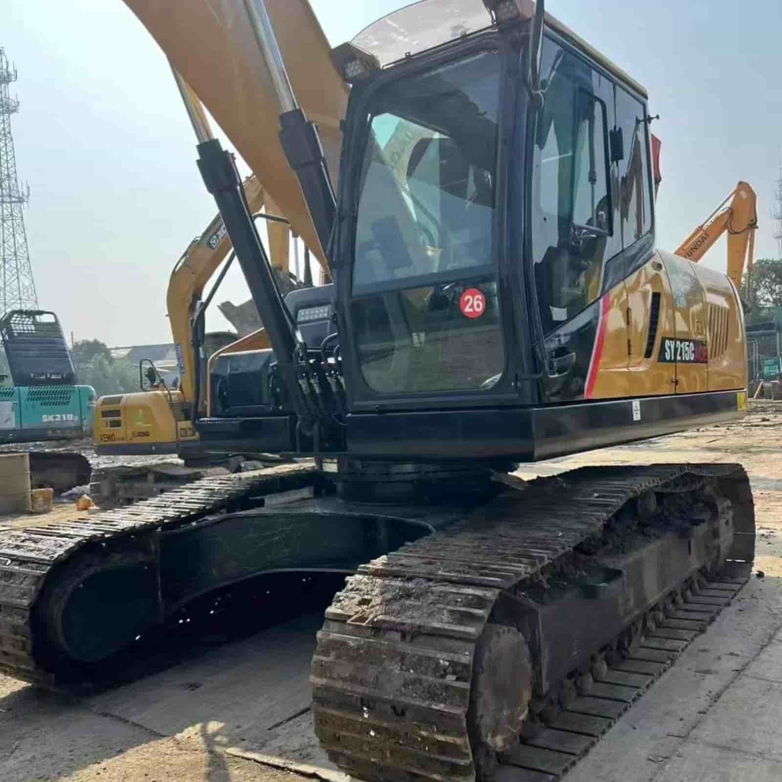 700 HOURS SANY 215ace Excavator