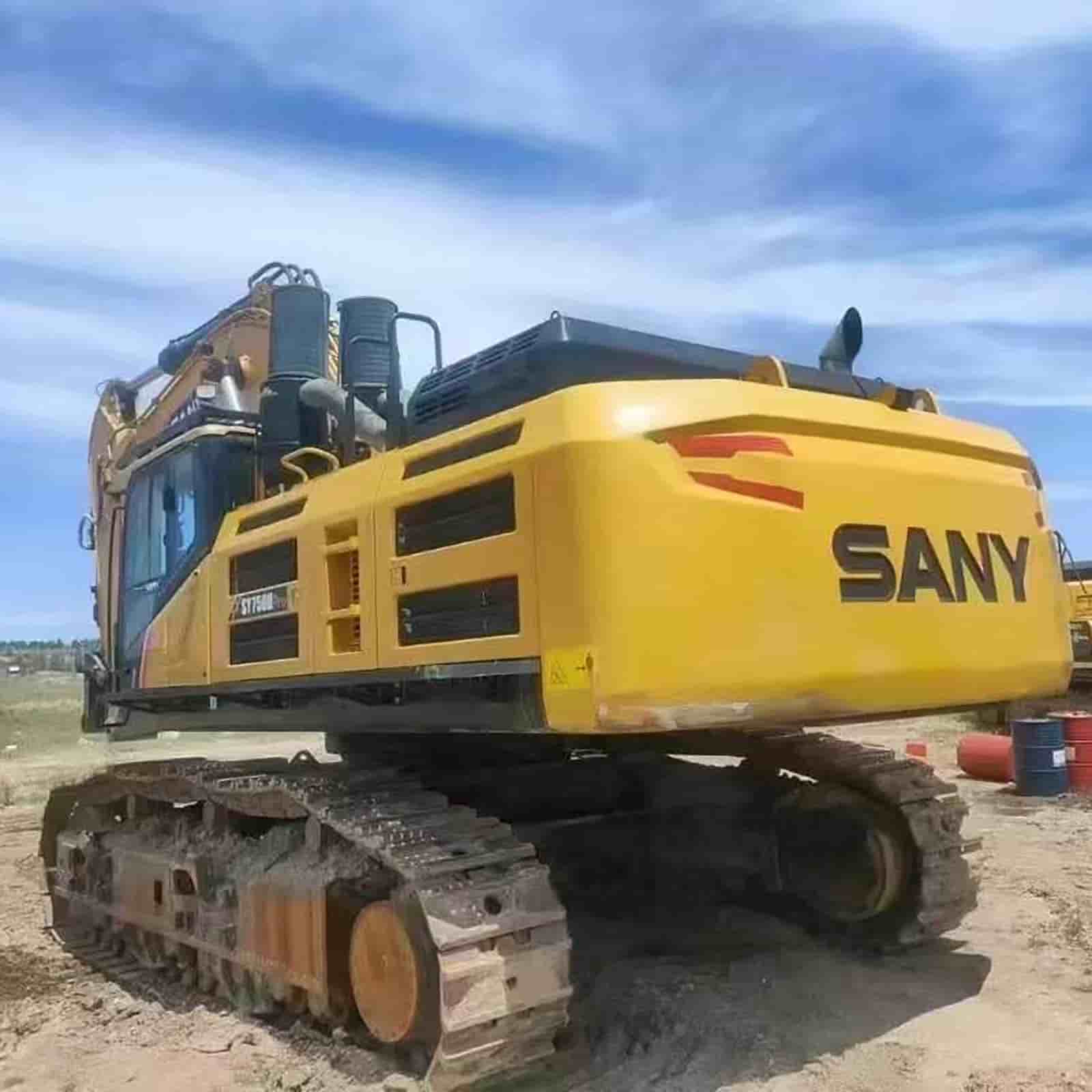 900 HOURS SANY 750H Excavator