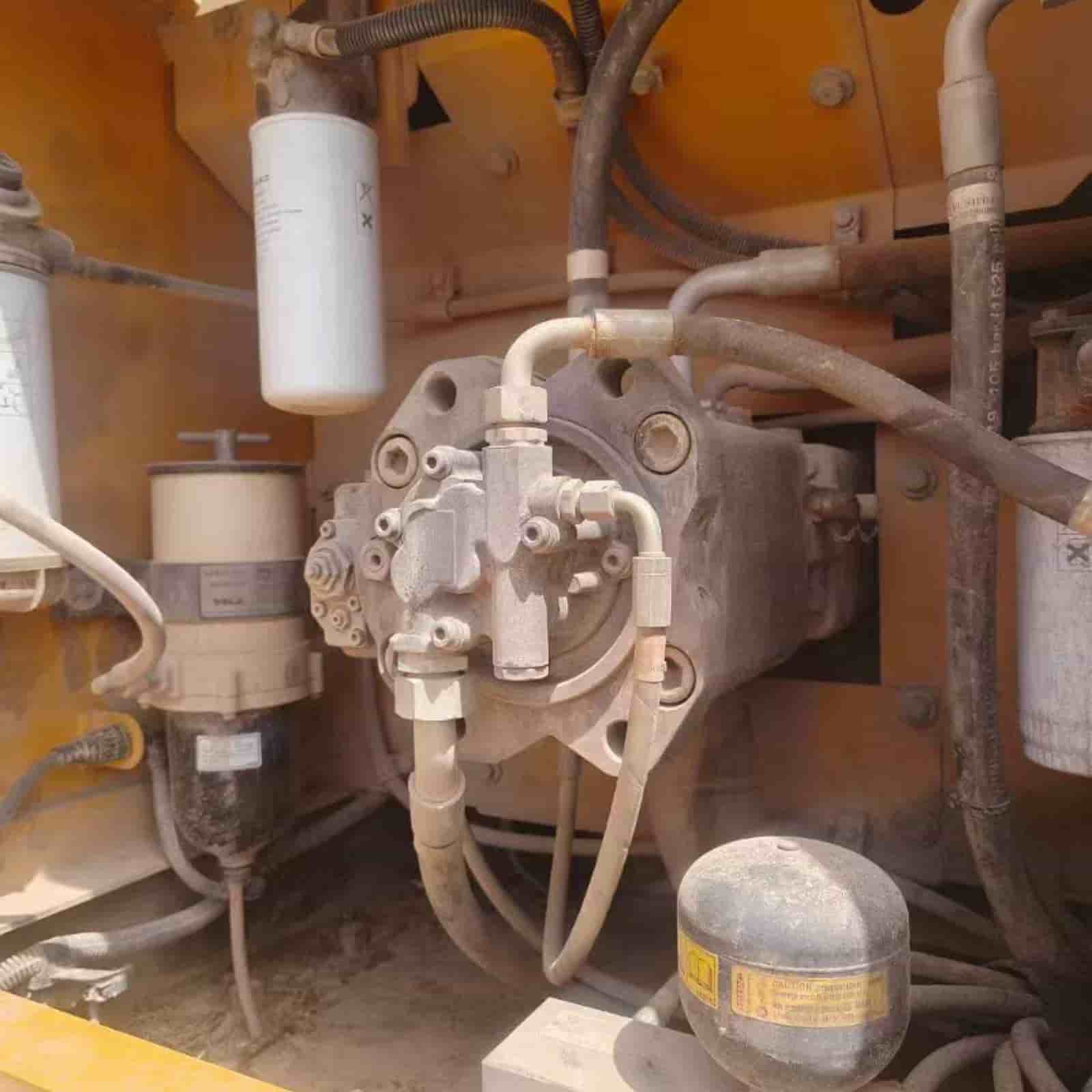 SDLG 6210 Excavator