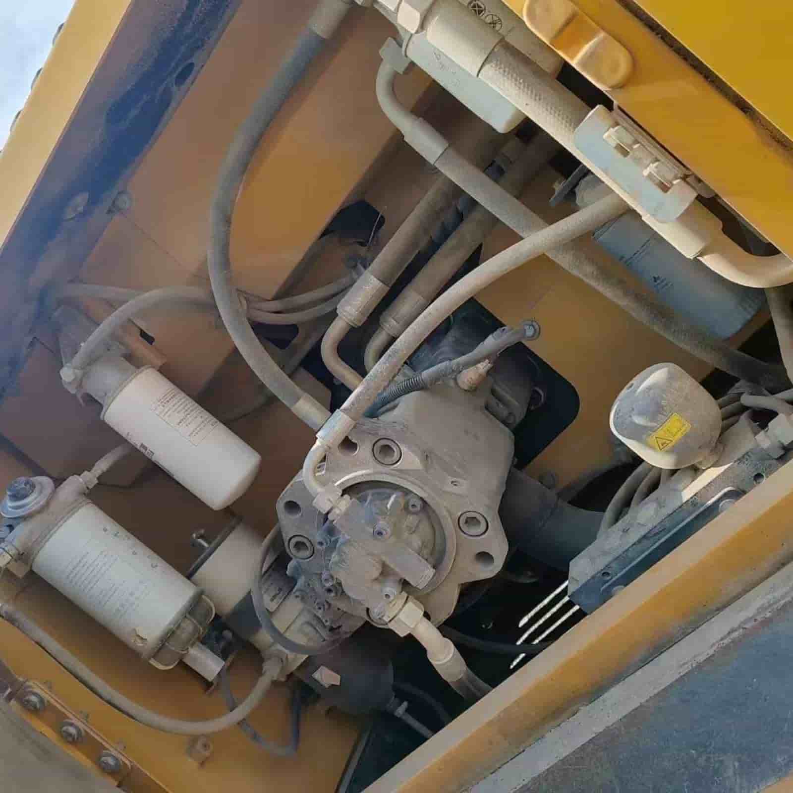 SDLG 6300 Excavator