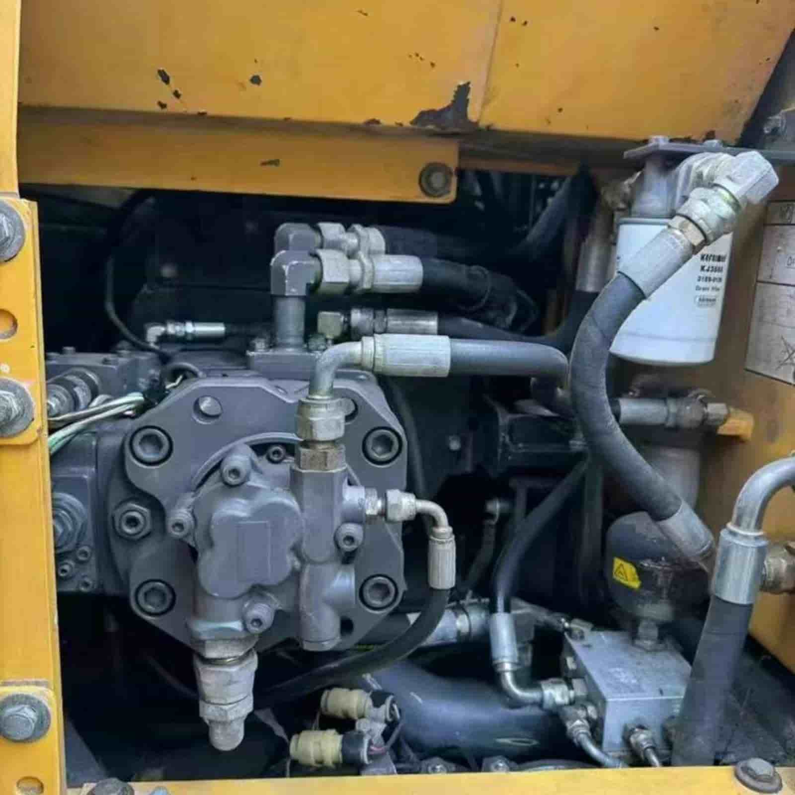 VOLVO 140 Excavator