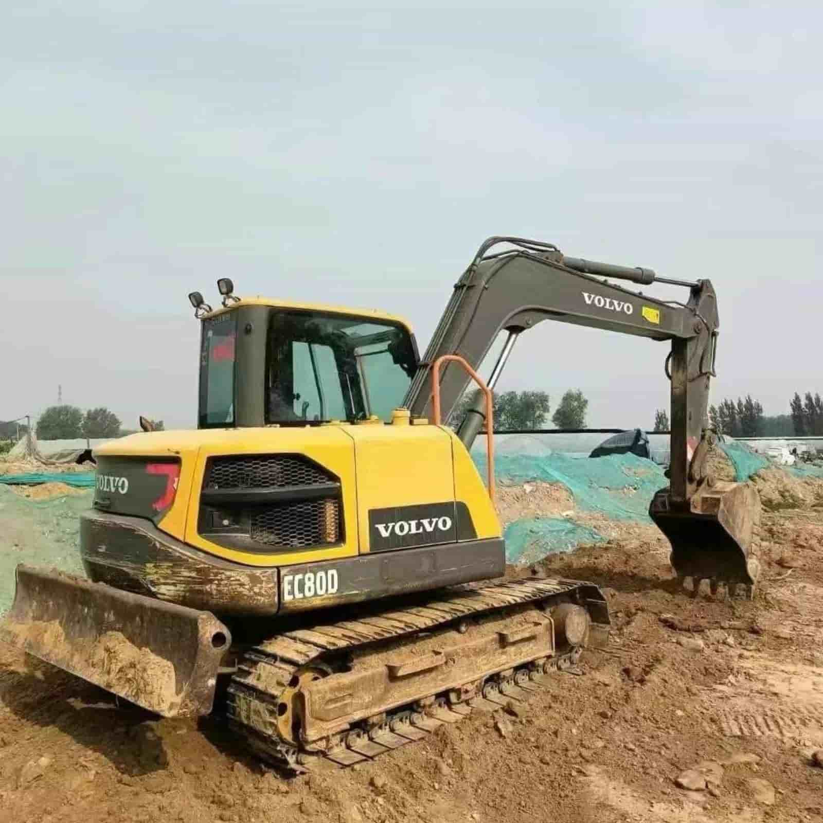 1504 HOURS VOLVO 80 Excavator