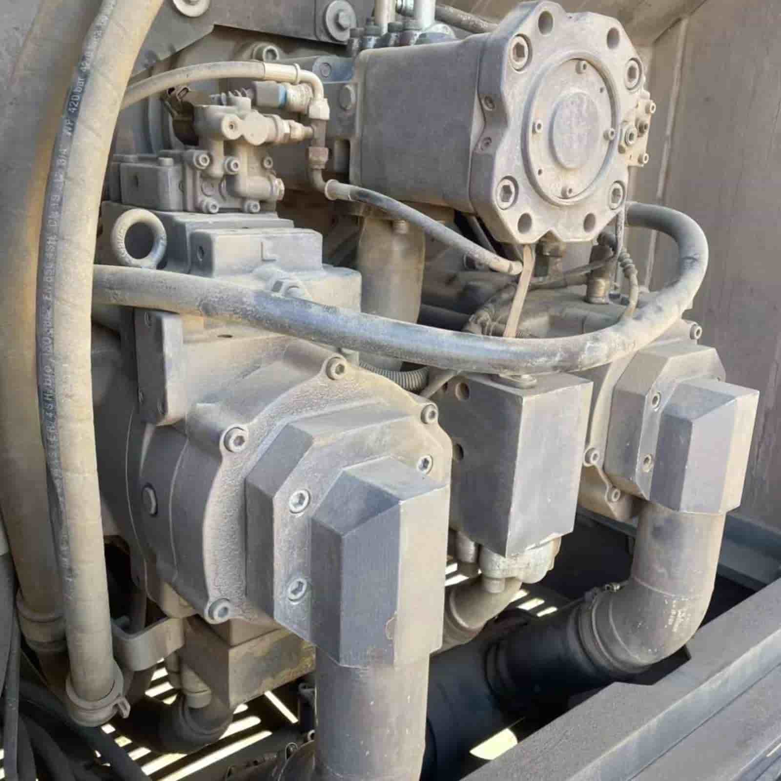 Volvo 950EL Crawler Excavator