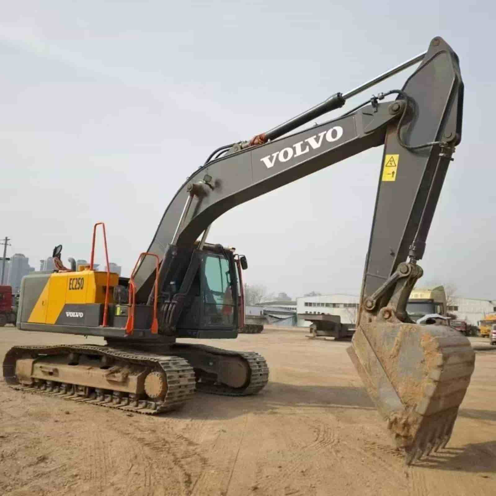 1500 HOURS Volvo EC210ES Crawler Excavator