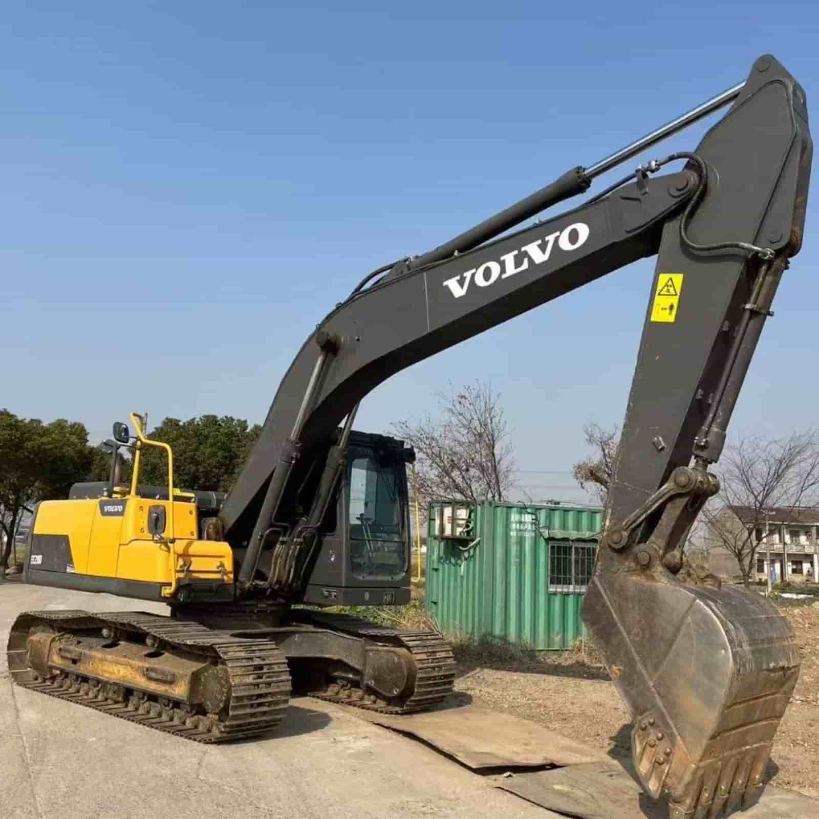 Volvo EC220D Crawler Excavator