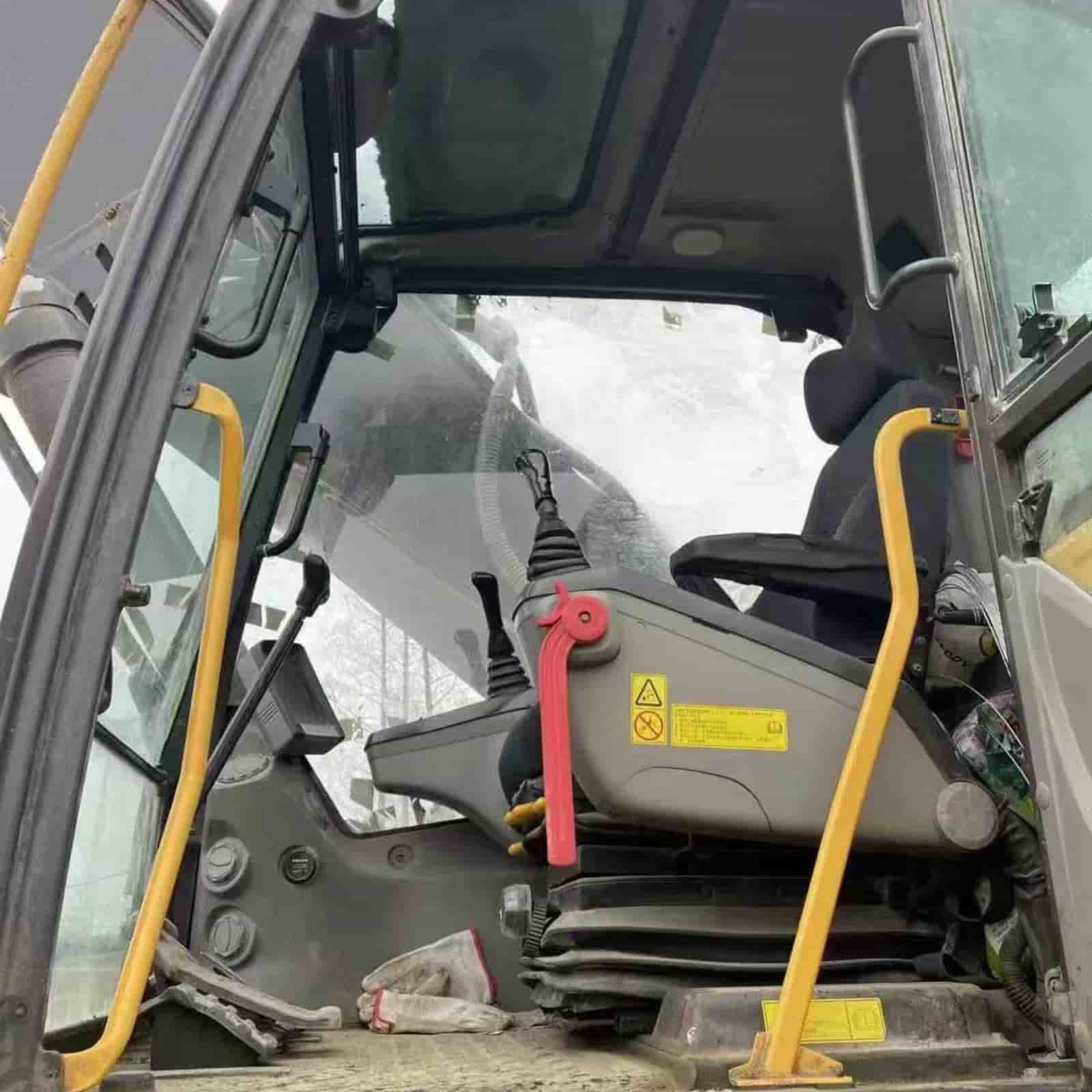 Volvo EC350D Crawler Excavator