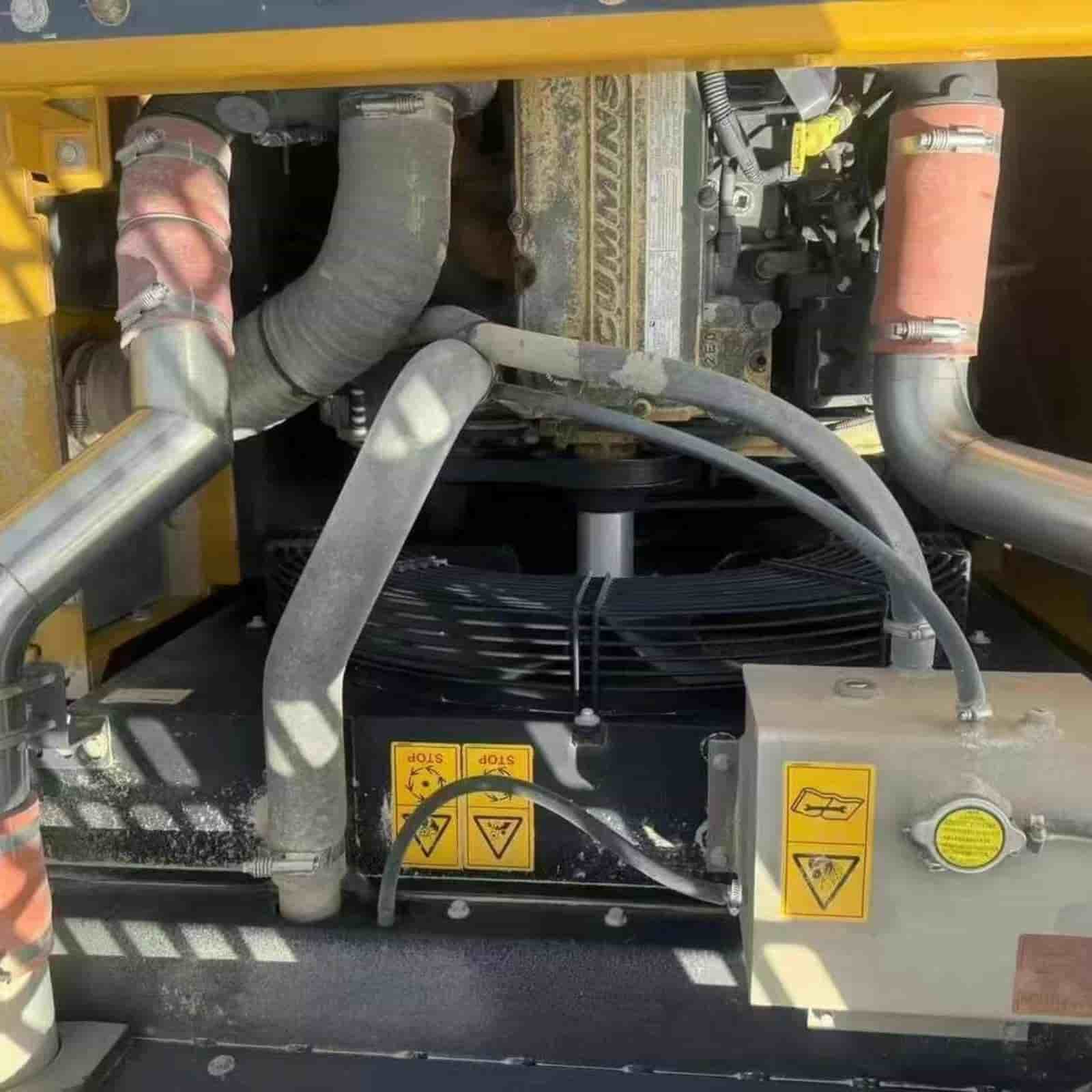 XCMG 380 Excavator