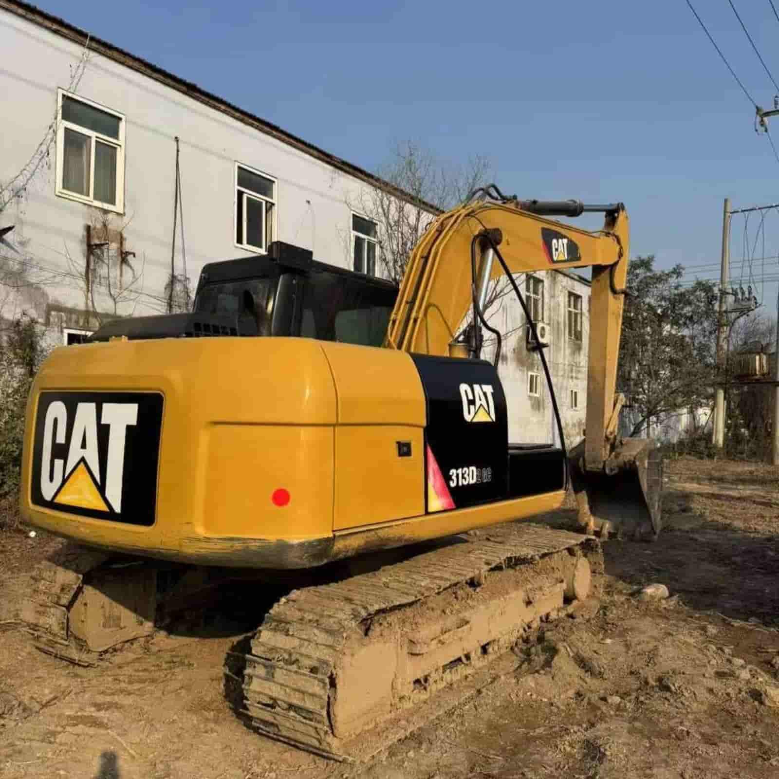 From Old to Gold: The Power of Refurbished Heavy Equipment