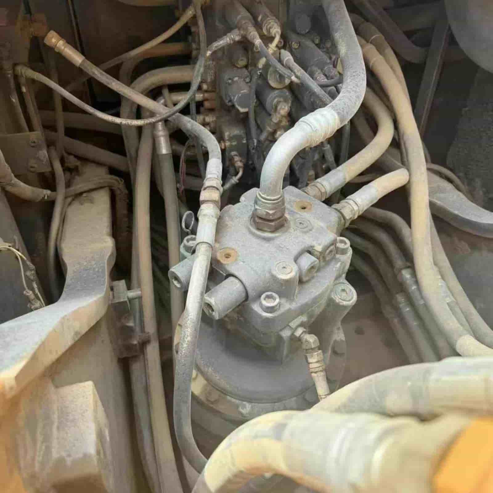 CASE 210B Excavator