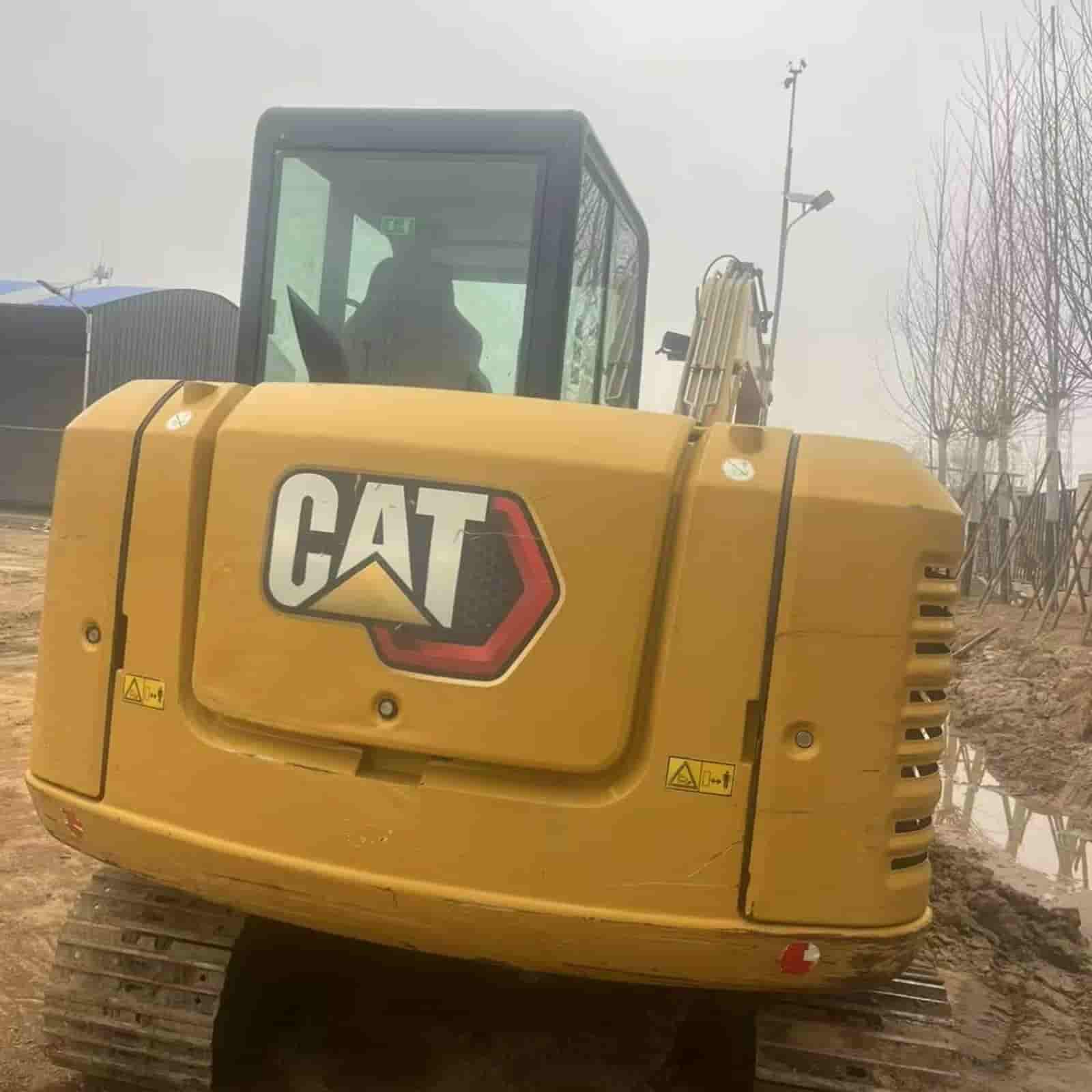 604 HOURS CAT 305.5E2 Excavator