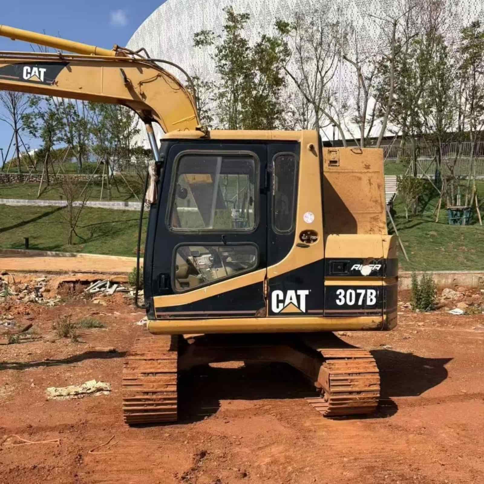 CAT 307B Excavator