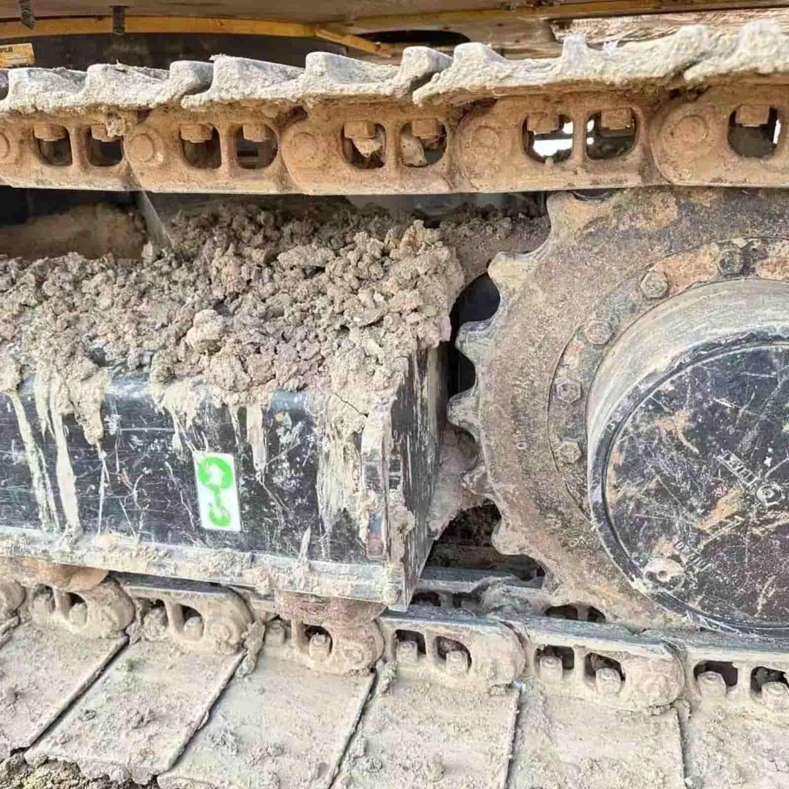 913 HOURS CAT 307 Excavator