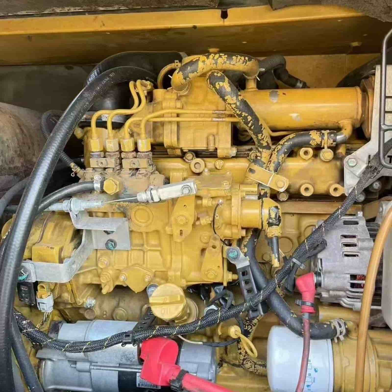 1516 HOURS CAT 310 Excavator