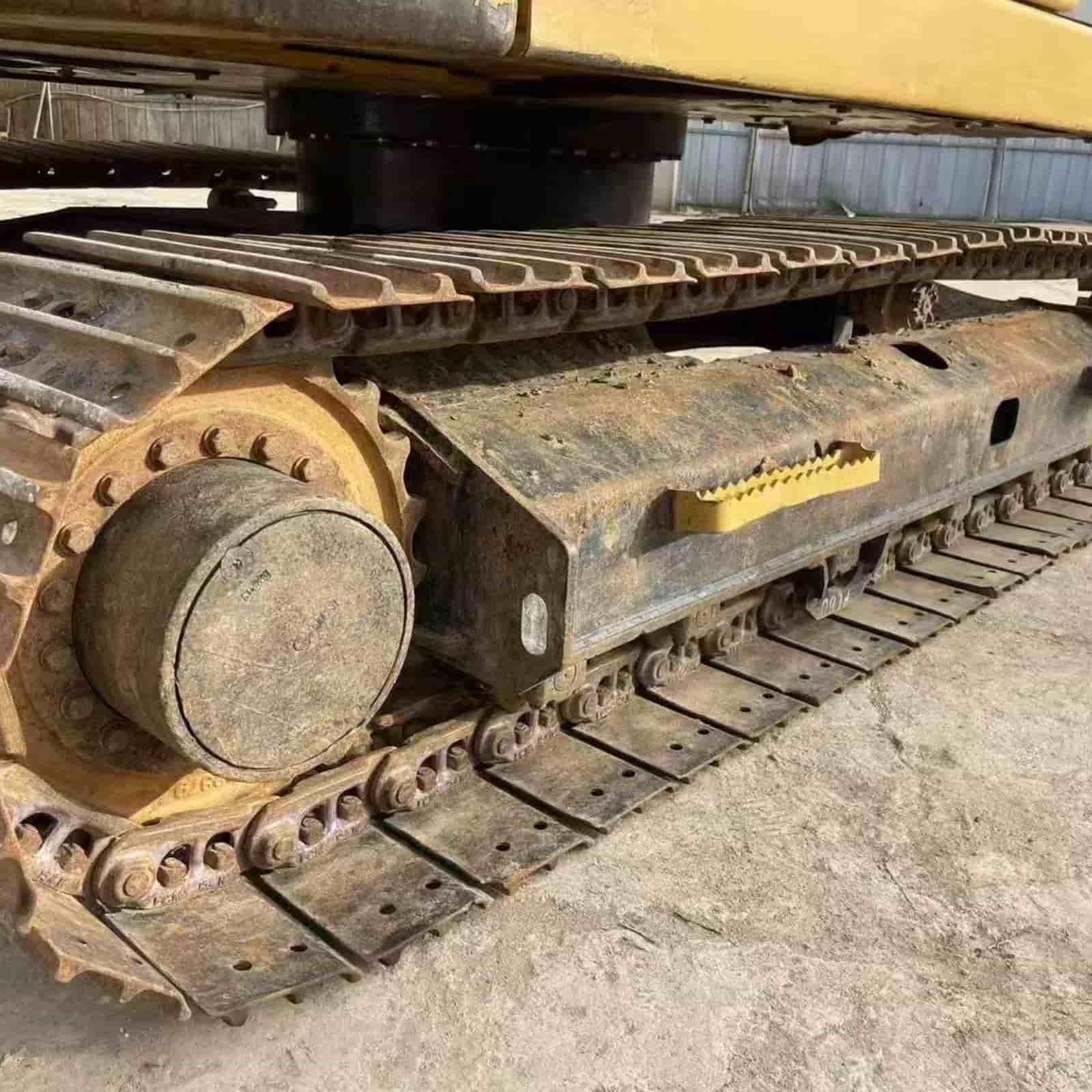 1516 HOURS CAT 310 Excavator