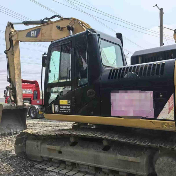 2111 HOURS CAT 318DL Excavator