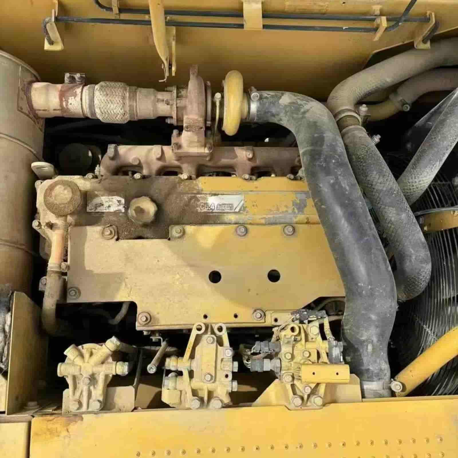 6500 HOURS CAT 320D Excavator