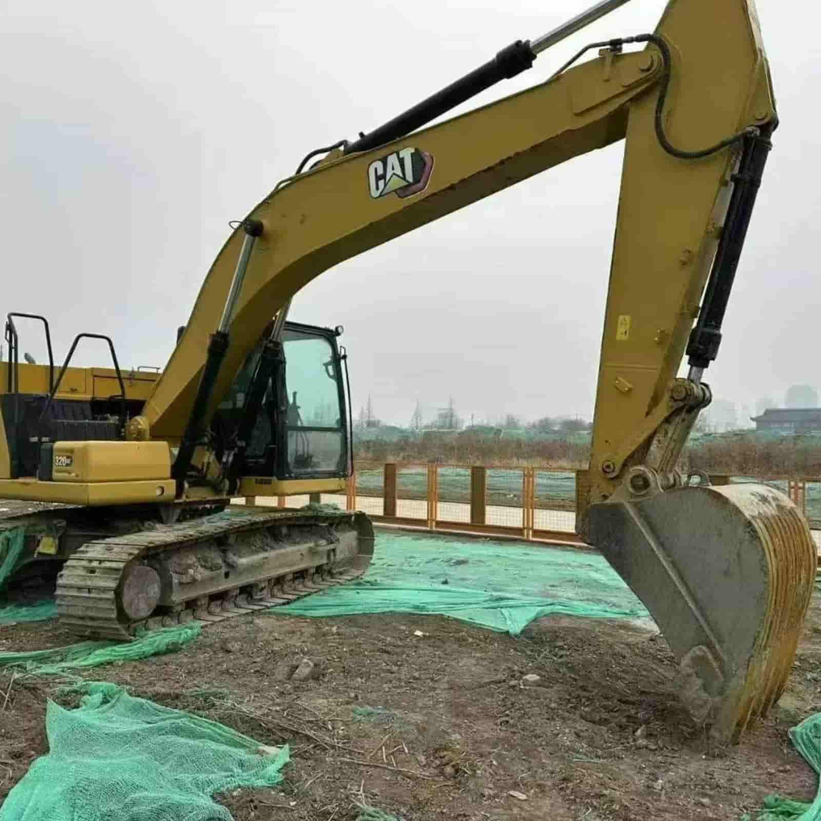 903 HOURS CAT 320GC Excavator