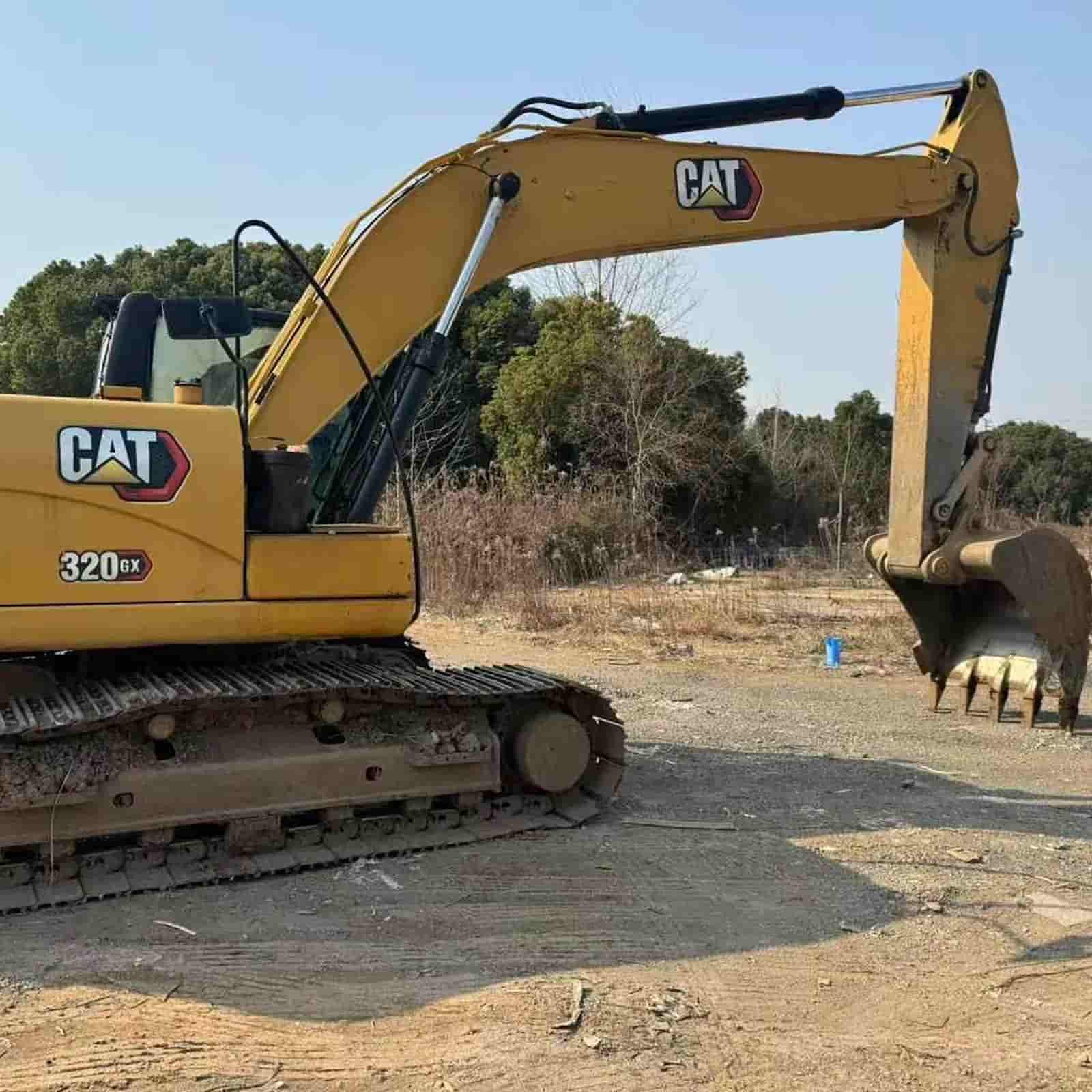 2300 HOURS CAT 320GX Excavator