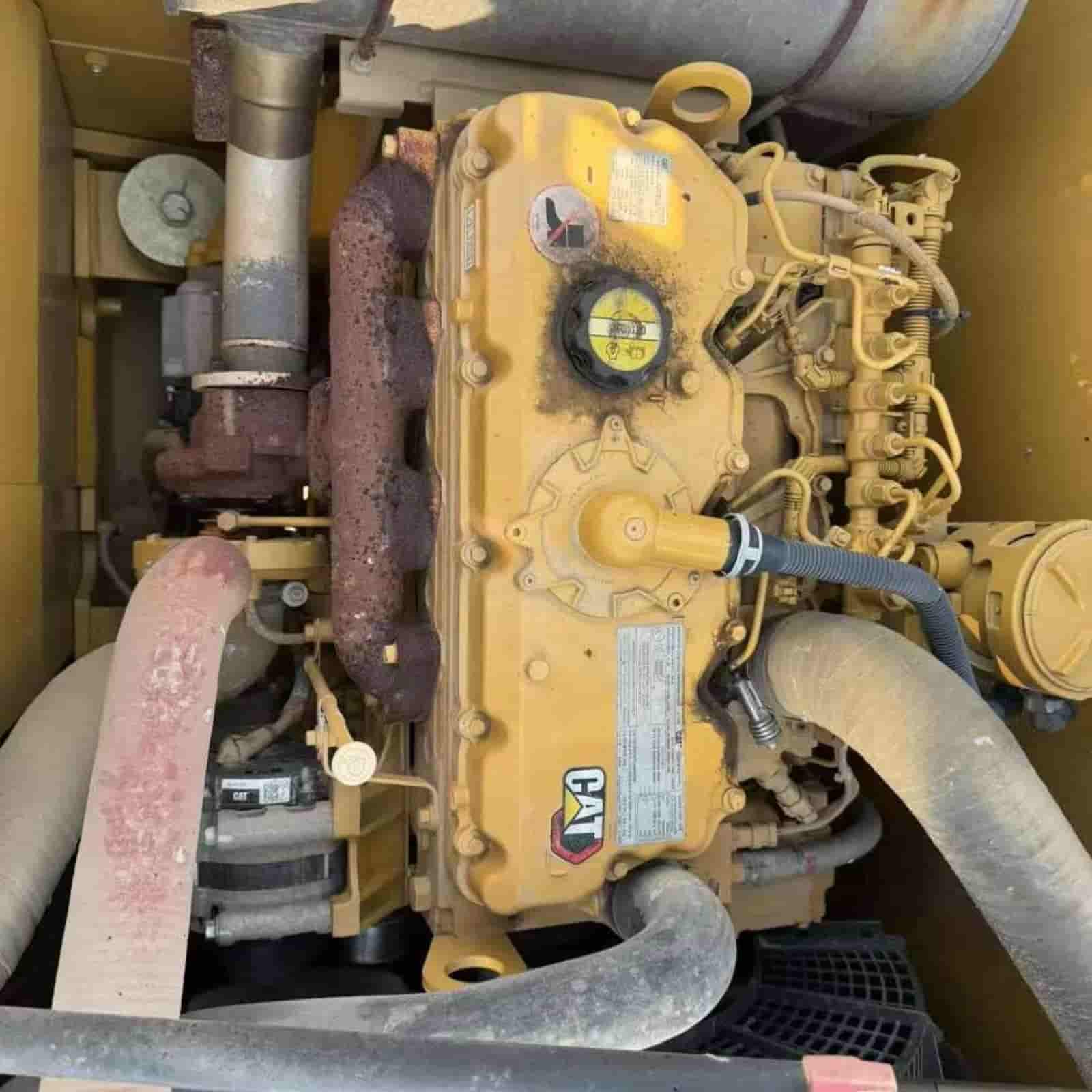 2300 HOURS CAT 320GX Excavator