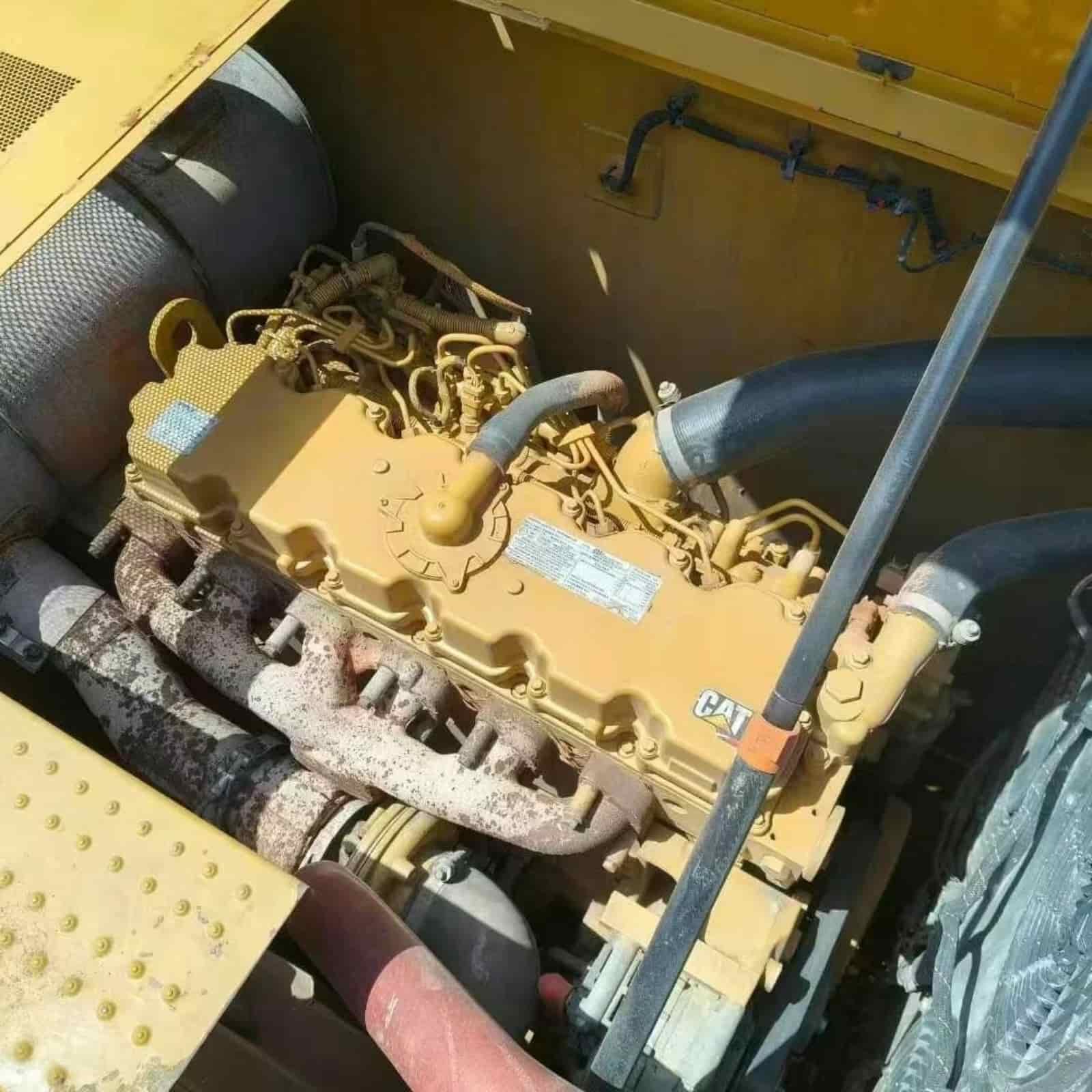 CAT 320 Excavator