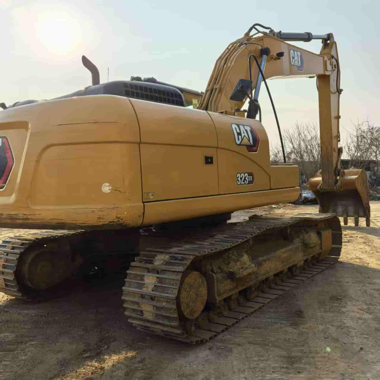 CAT 323GX Excavator