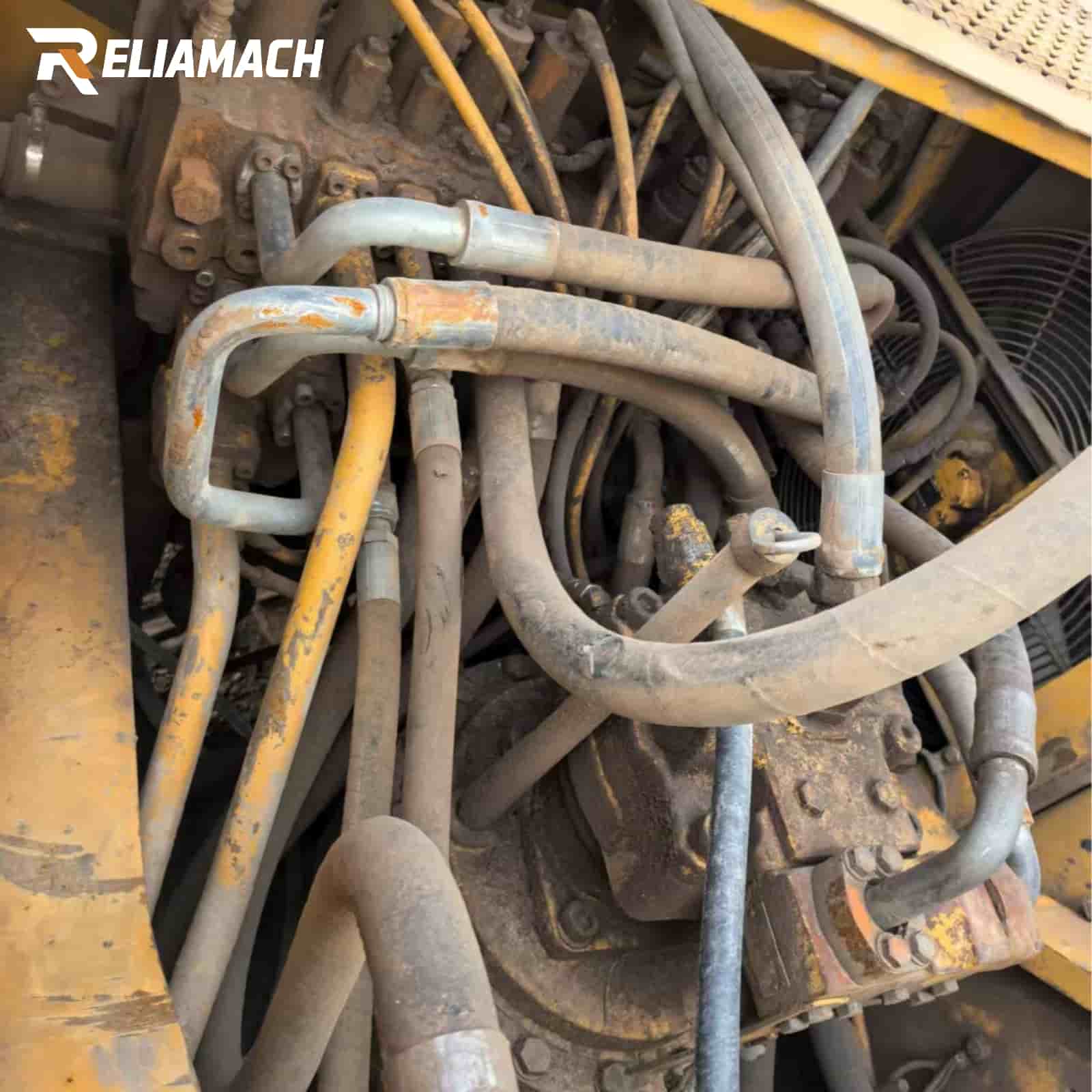 CAT 325C Excavator